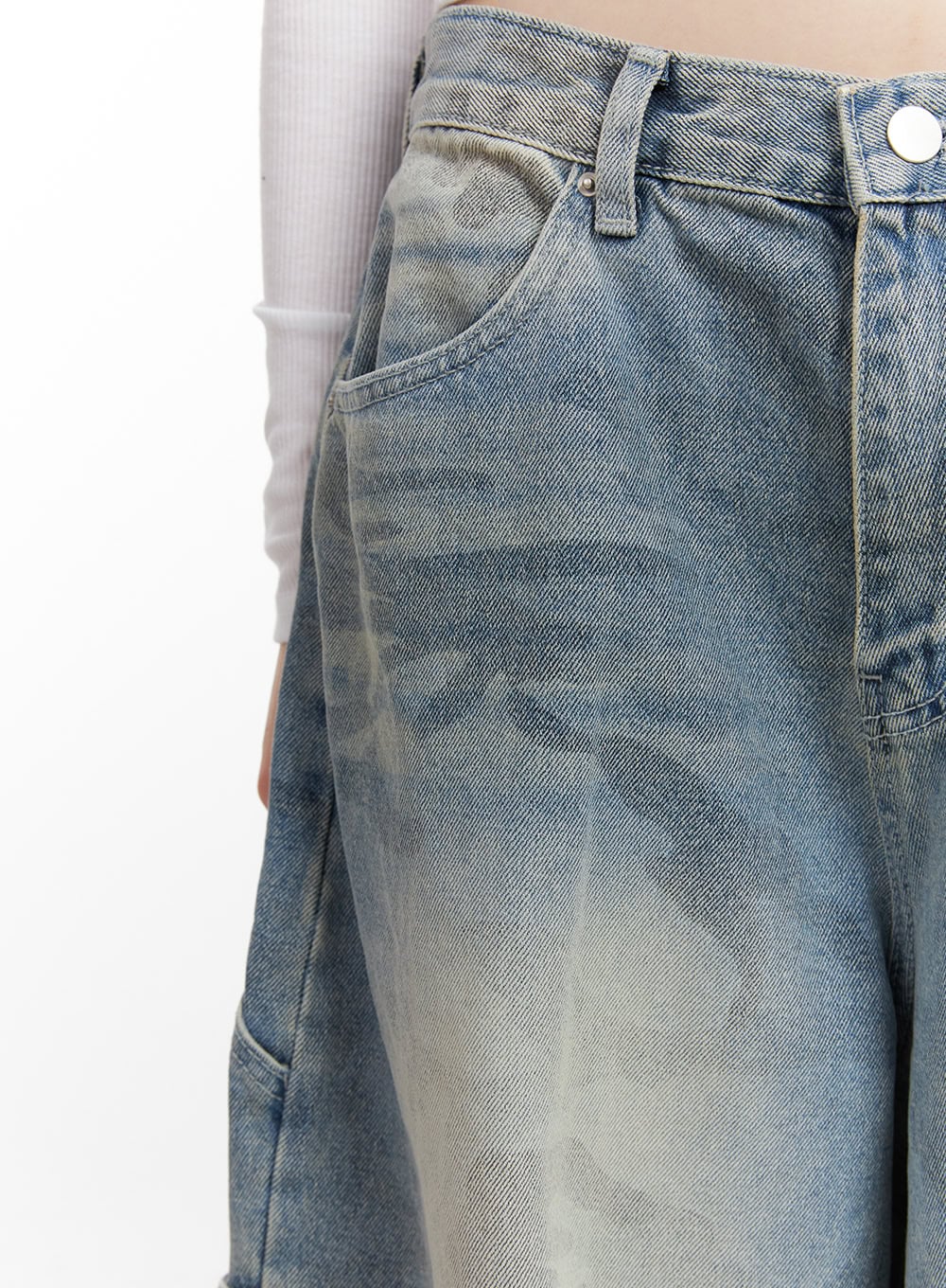 Abigail Camo-Print Carpenter Baggy Jeans CJ528 - Image 3