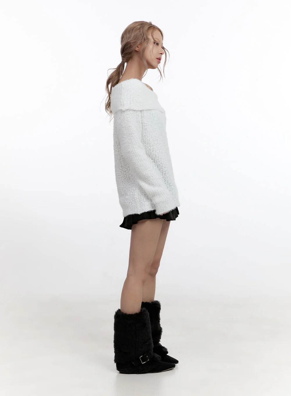 Acrylic Dream Solid Sweater CN425 - Image 7