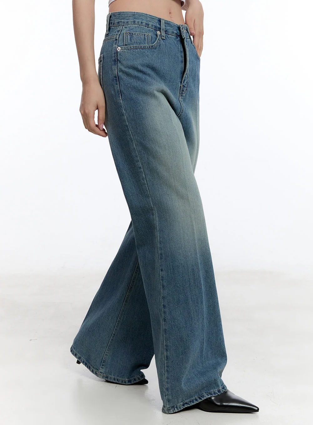 Aliya Washed Bootcut Jeans IU503 - Image 10
