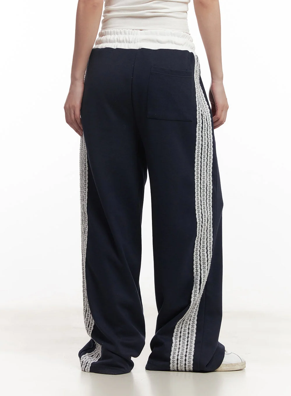 Angel Lace Wide-Leg Trackpants CA521 - Image 4