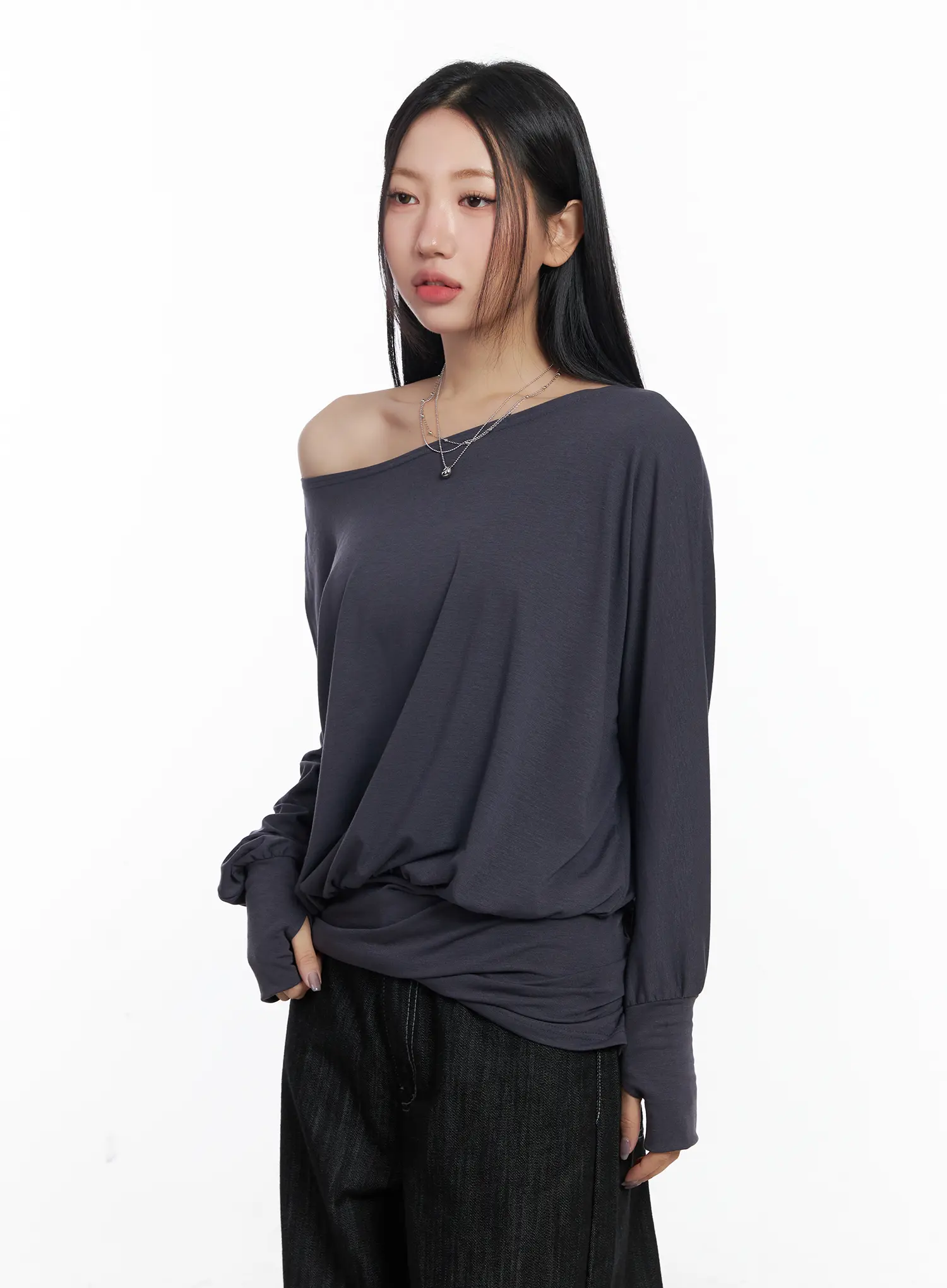 Asymmetric Button-Detail Off-Shoulder Long Sleeve Top CJ530 - Image 10