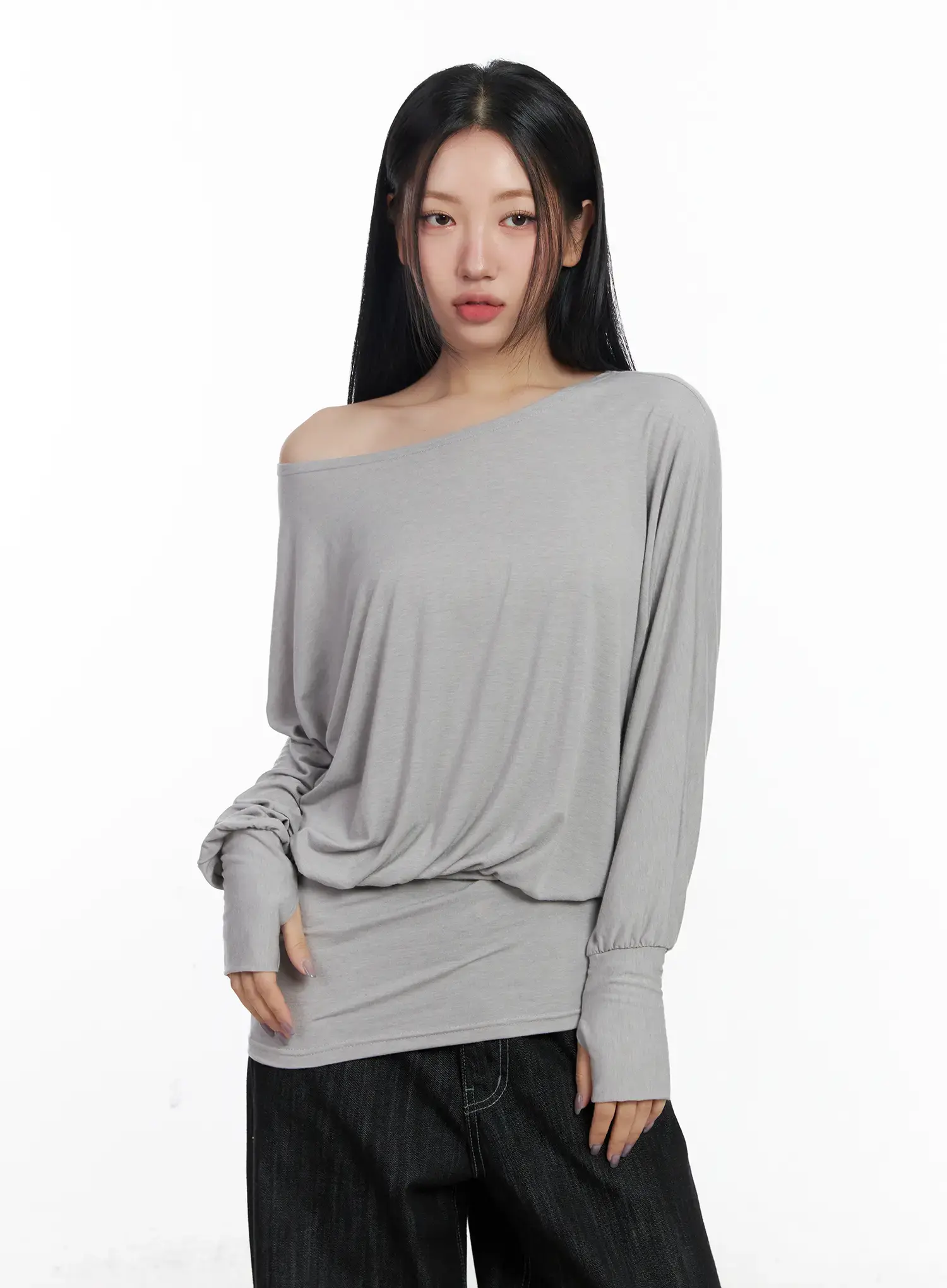 Asymmetric Button-Detail Off-Shoulder Long Sleeve Top CJ530 - Image 9