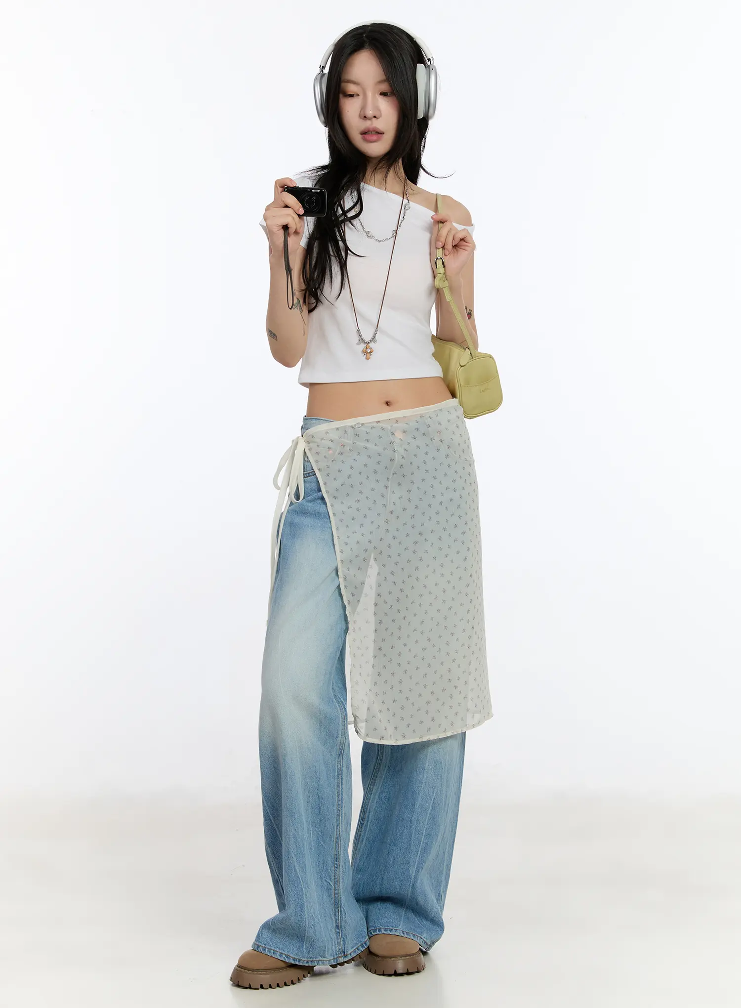 Asymmetric Off-Shoulder Tee CA508 - Image 3