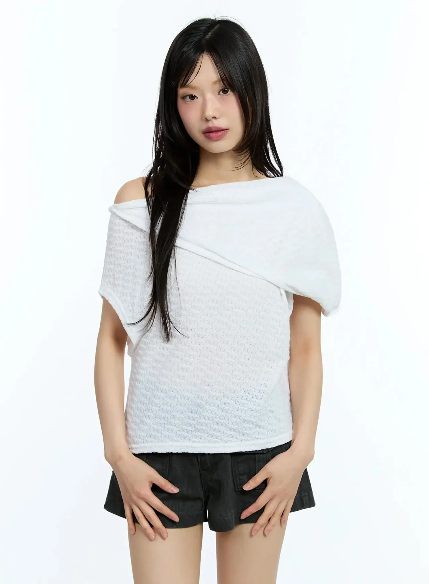Asymmetric One-Shoulder Loose-Fit Top IU525 - Image 2