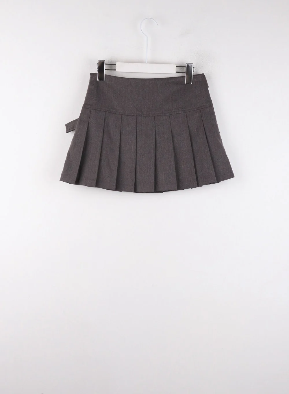 Asymmetrical Belt Pleated Mini Skirt CD308 - Image 9