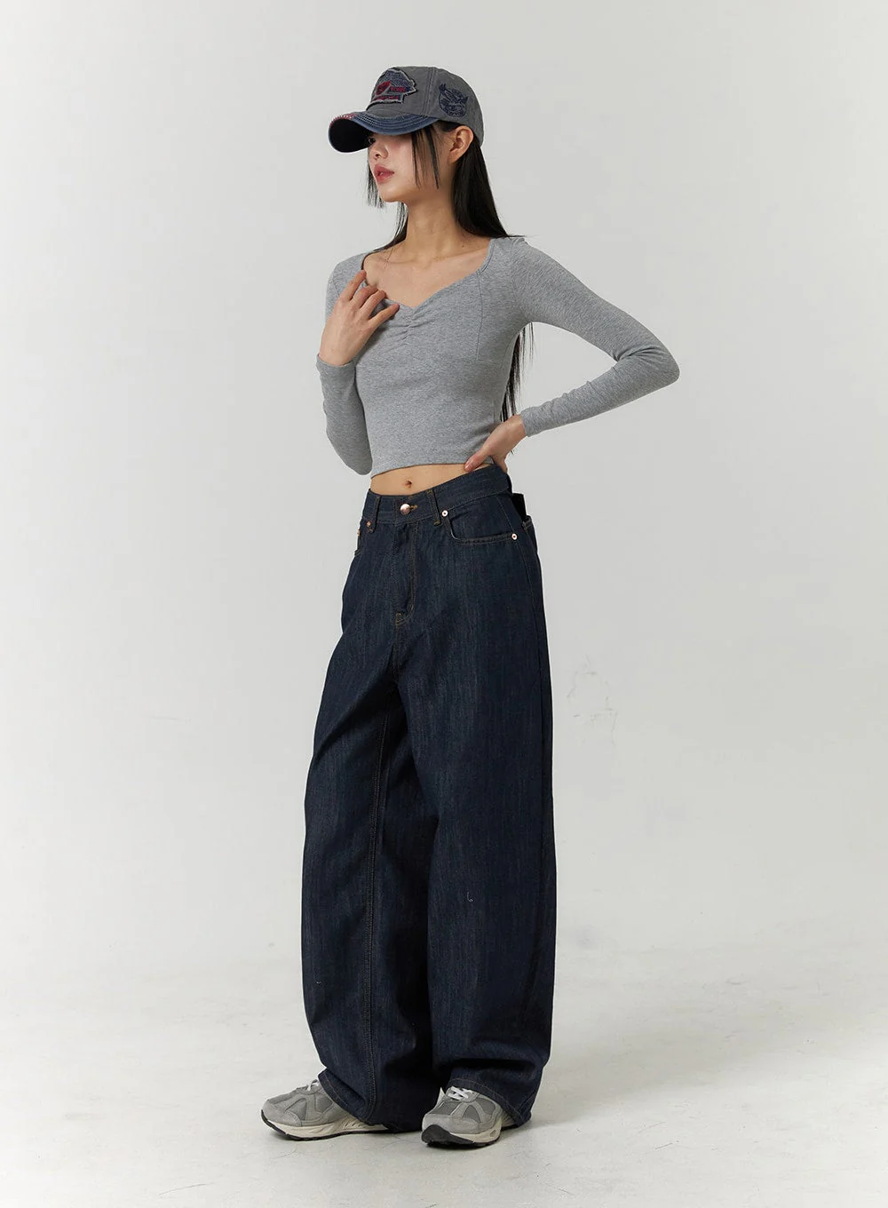 Back Button Wide Leg Jeans CF407 - Image 6