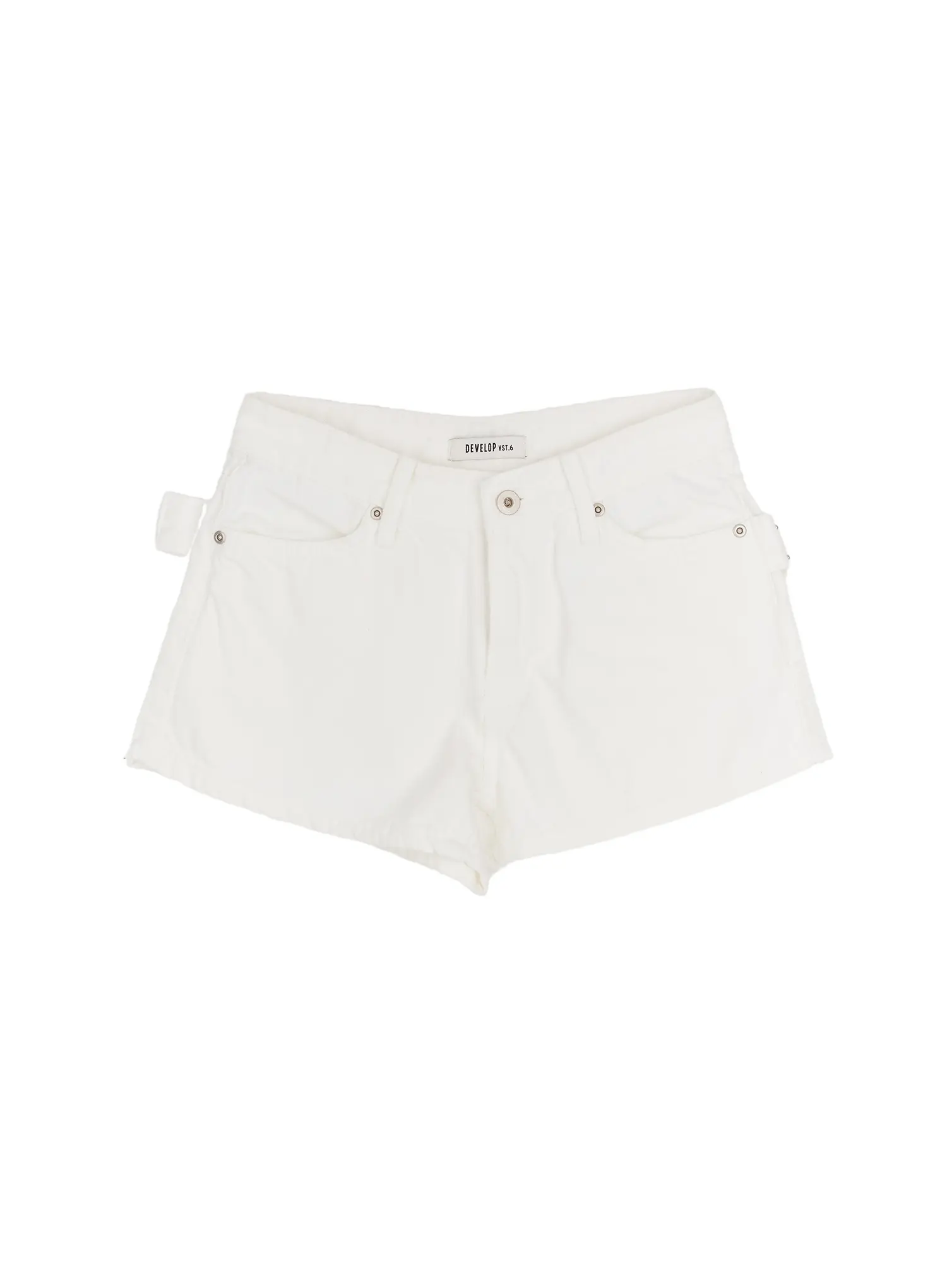 Back Eyelet Belt Detail Cotton Shorts CA507 - Image 9