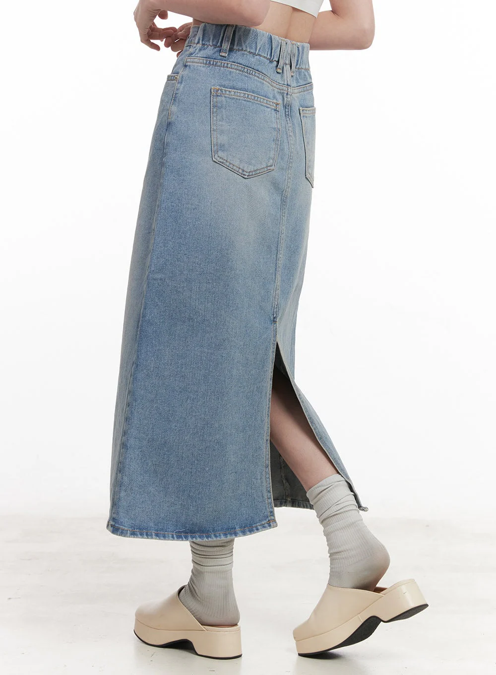 Back-Slit Stitched Denim Maxi Skirt CM511 - Image 5