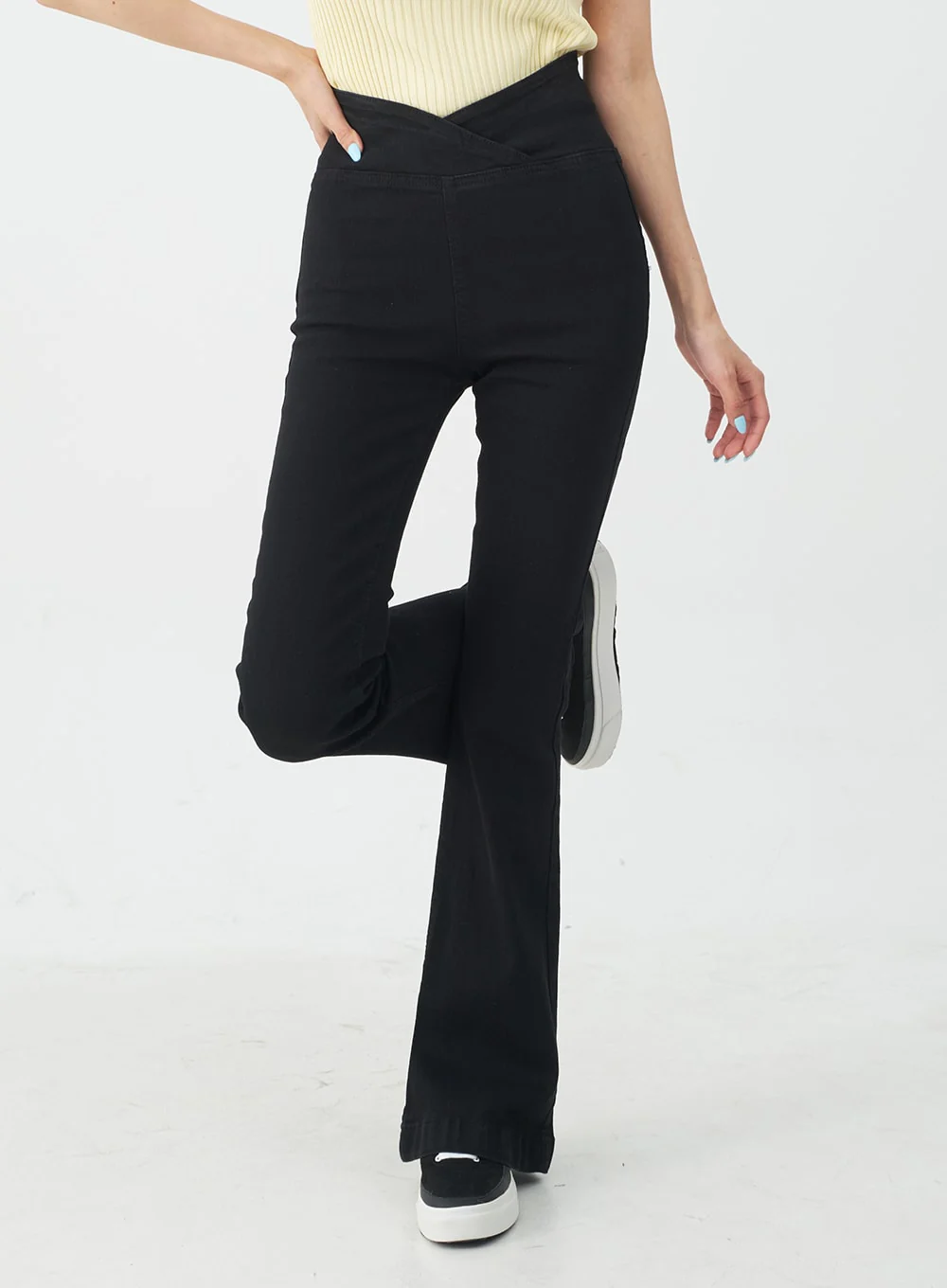 Banded Boot-Cut Highwaisted Pants IJ23 - Image 12