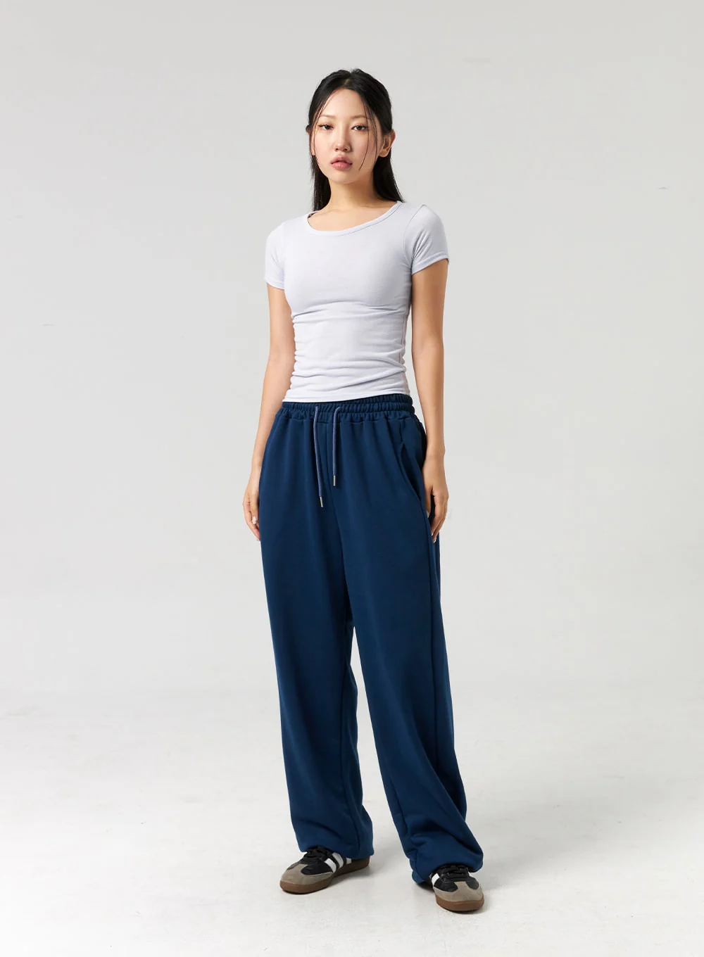 Basic Crewneck Tee CL326 - Image 10