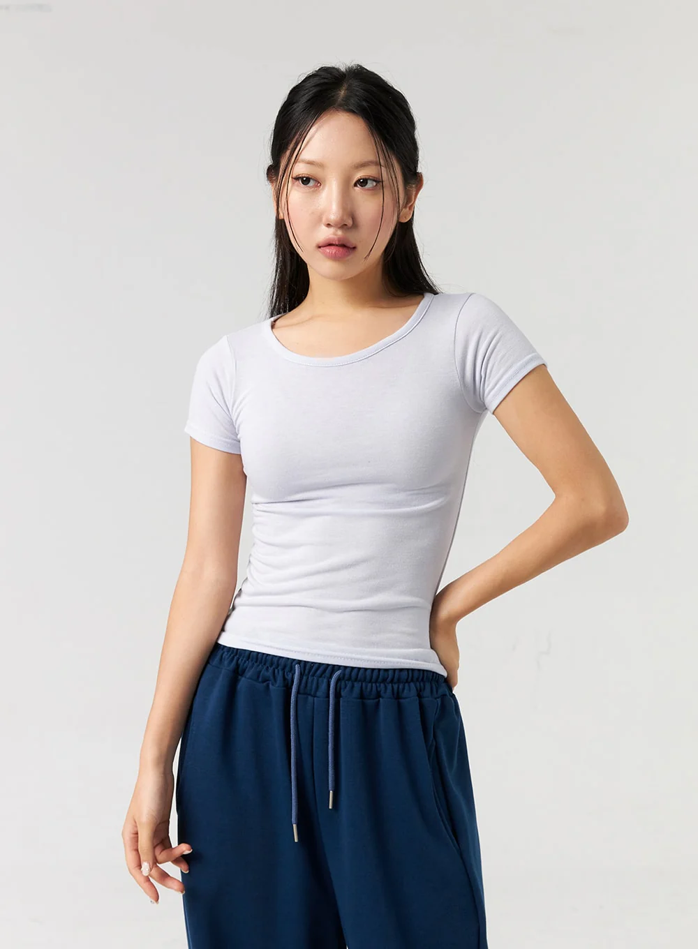 Basic Crewneck Tee CL326 - Image 11
