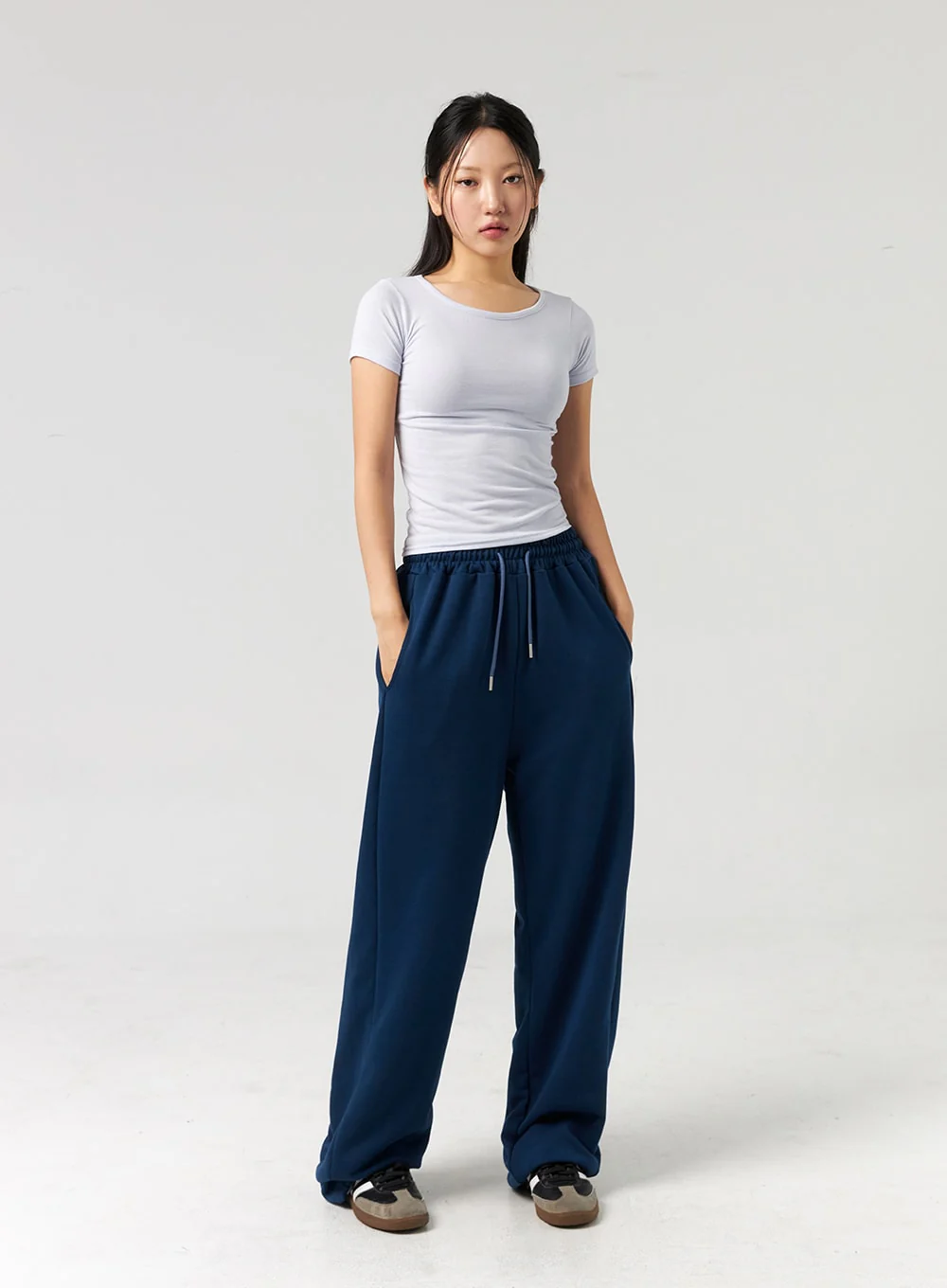 Basic Crewneck Tee CL326 - Image 9