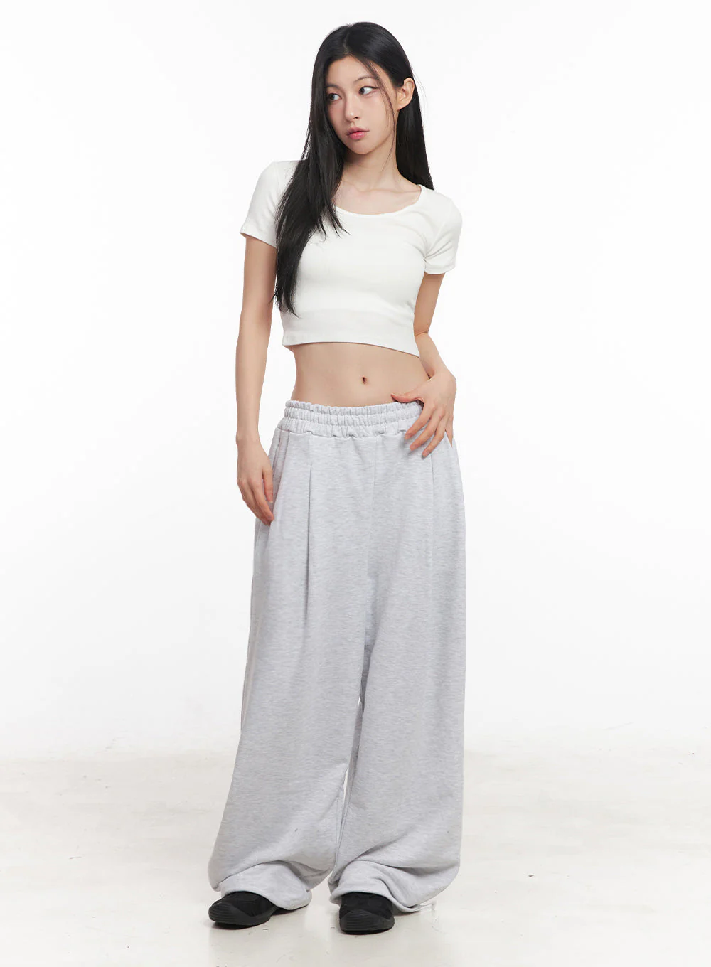 Basic Lounge Crop Tee IY516 - Image 10
