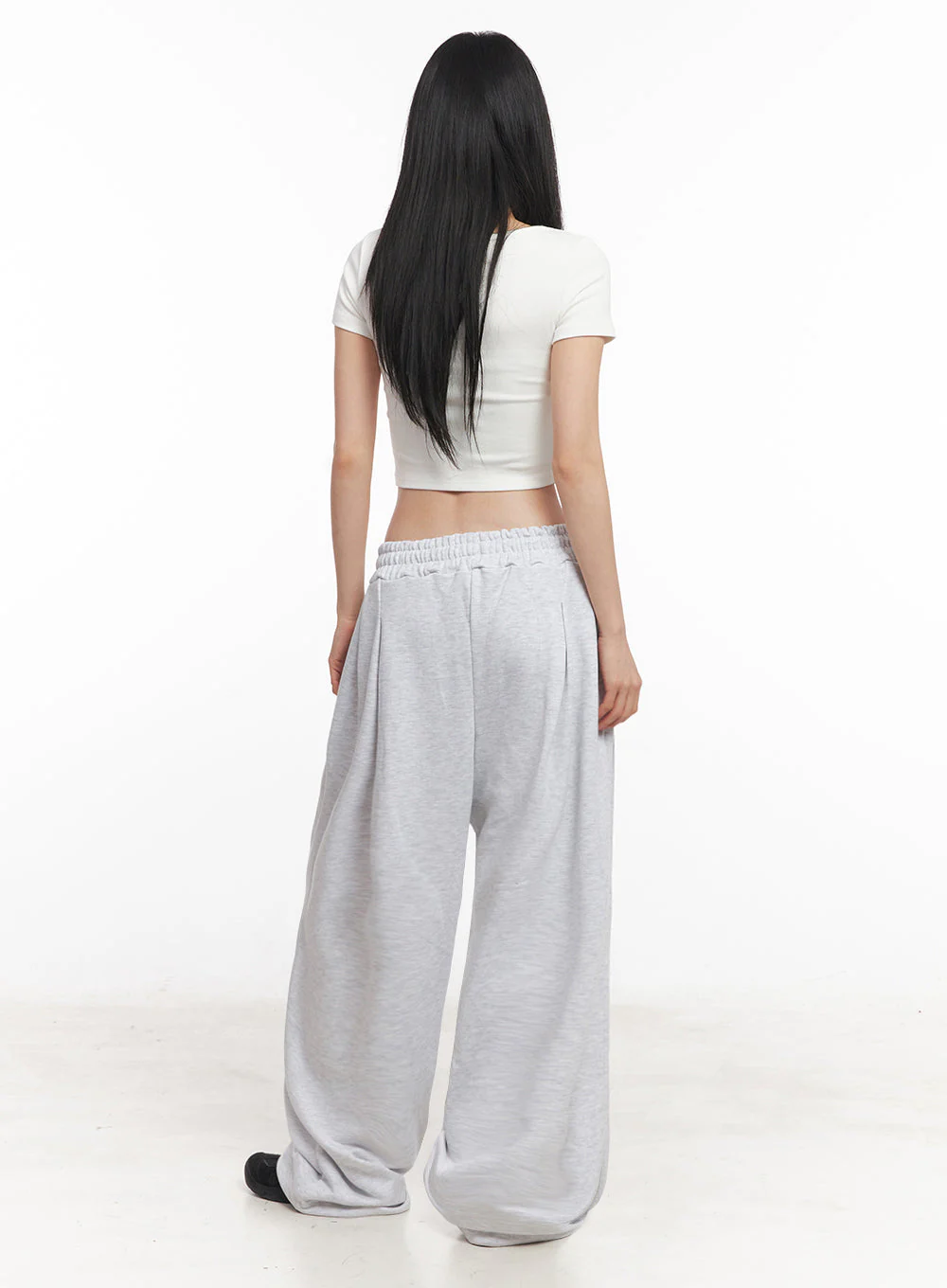 Basic Lounge Crop Tee IY516 - Image 12