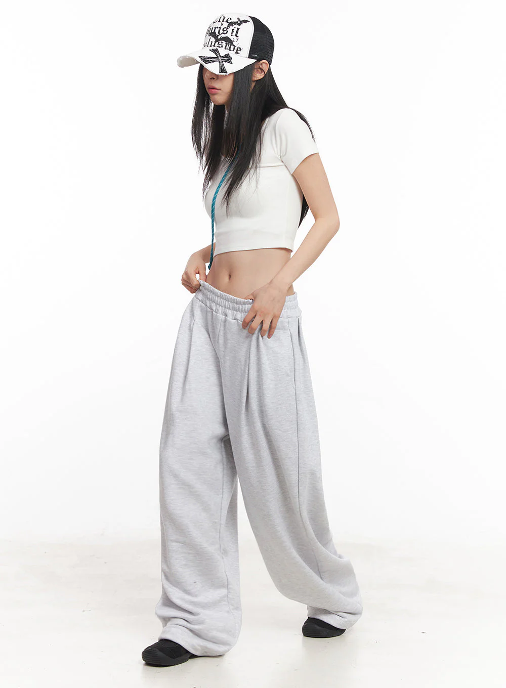Basic Lounge Crop Tee IY516 - Image 2
