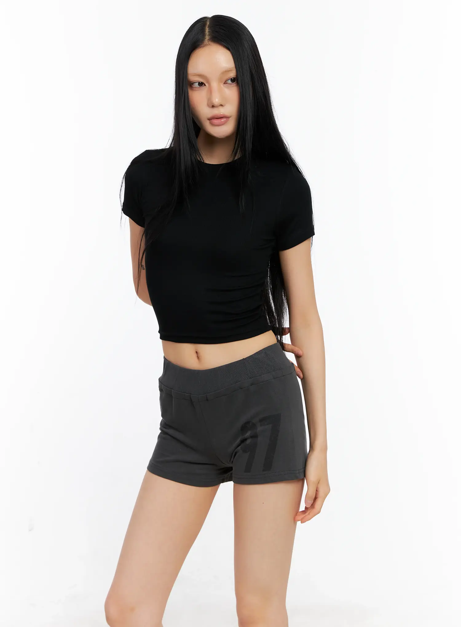Basic Round Neck Crop Tee CL529 - Image 12