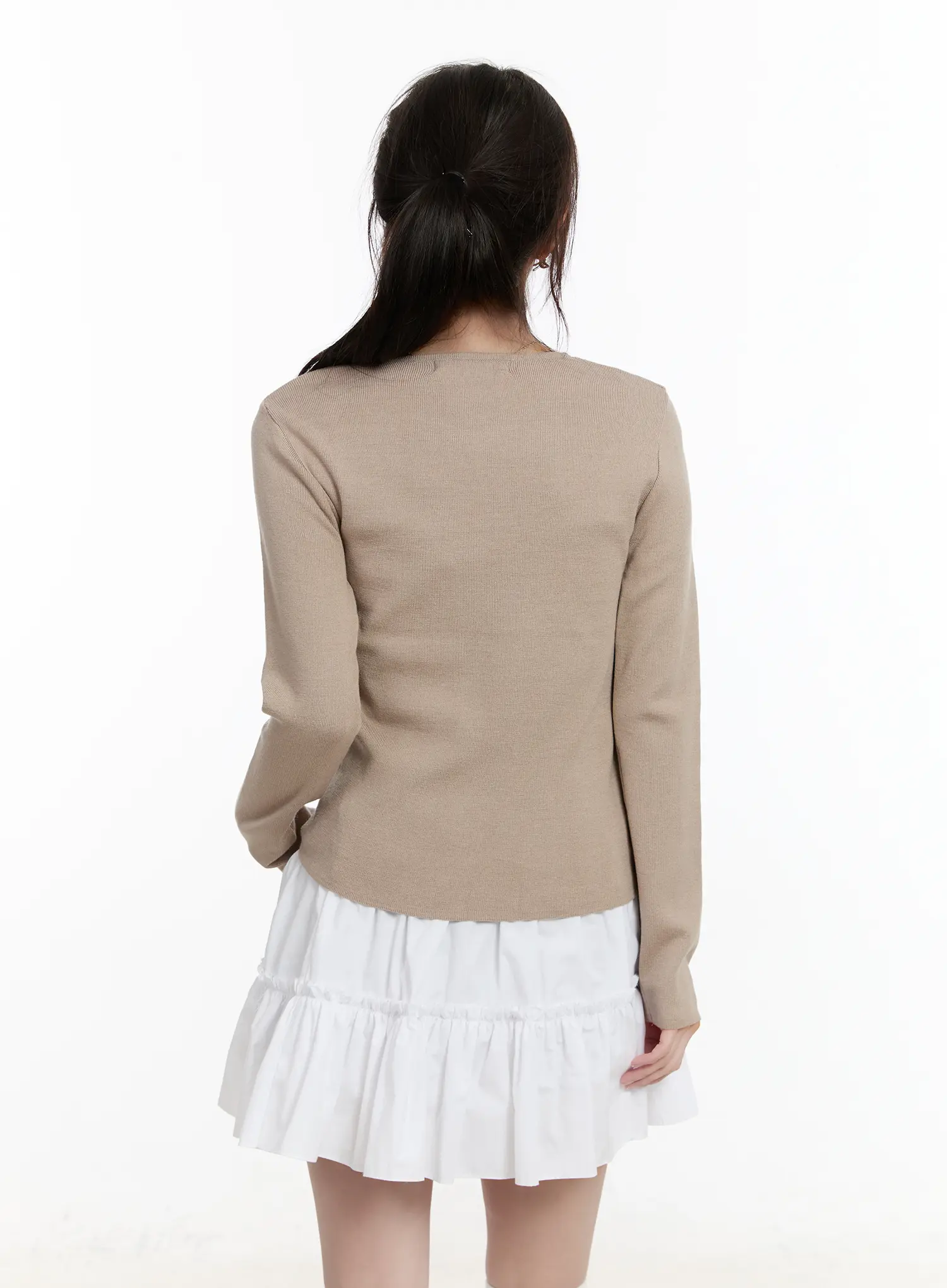 Basic Round Neck Long Sleeve Top CM505 - Image 10