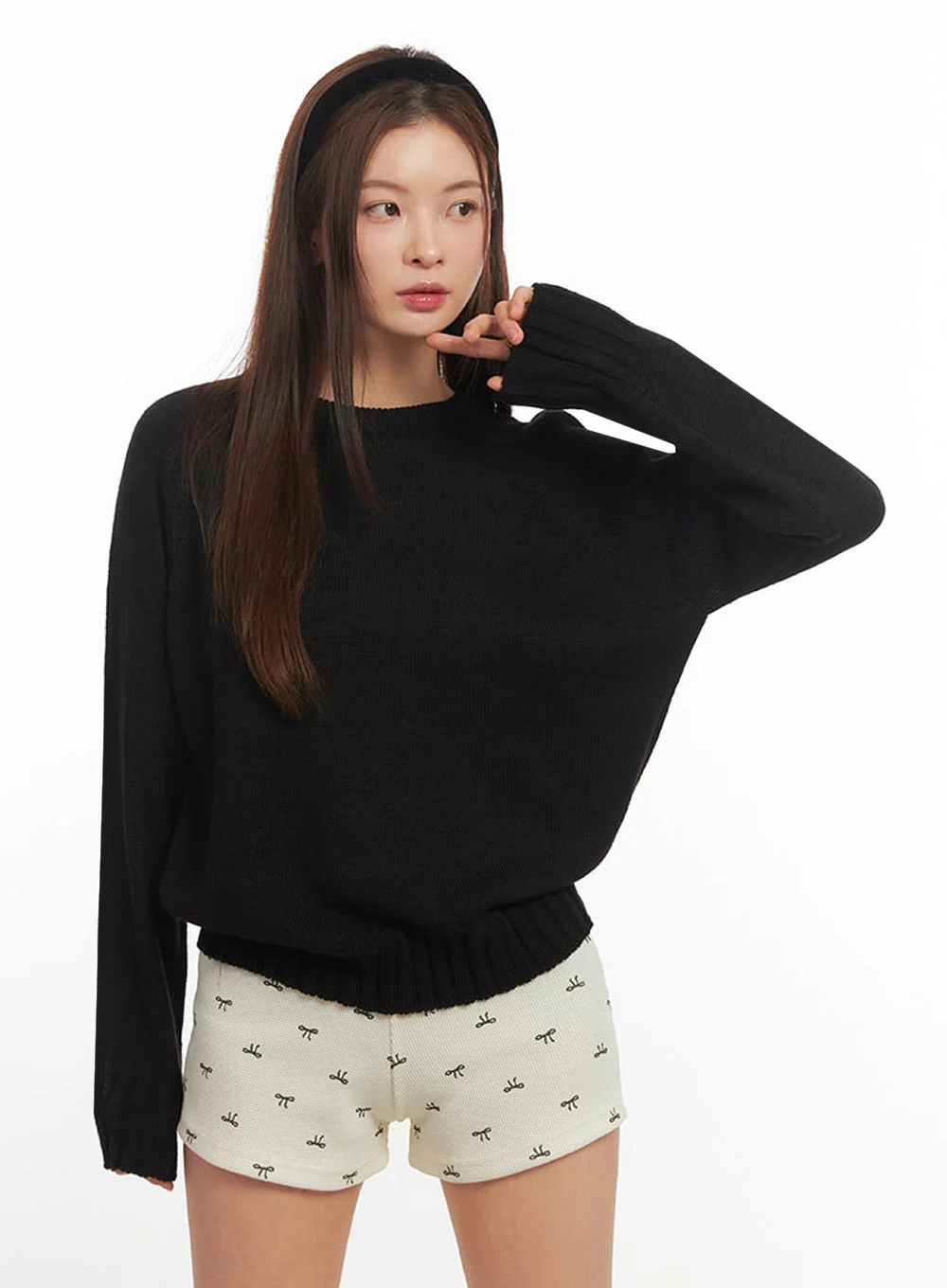 Basic Round Neck Sweater IM513 - Image 5