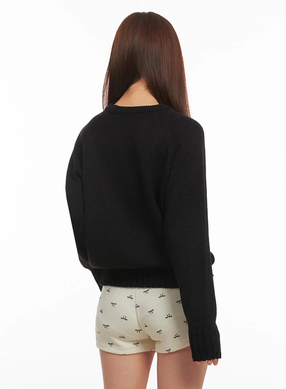 Basic Round Neck Sweater IM513 - Image 6