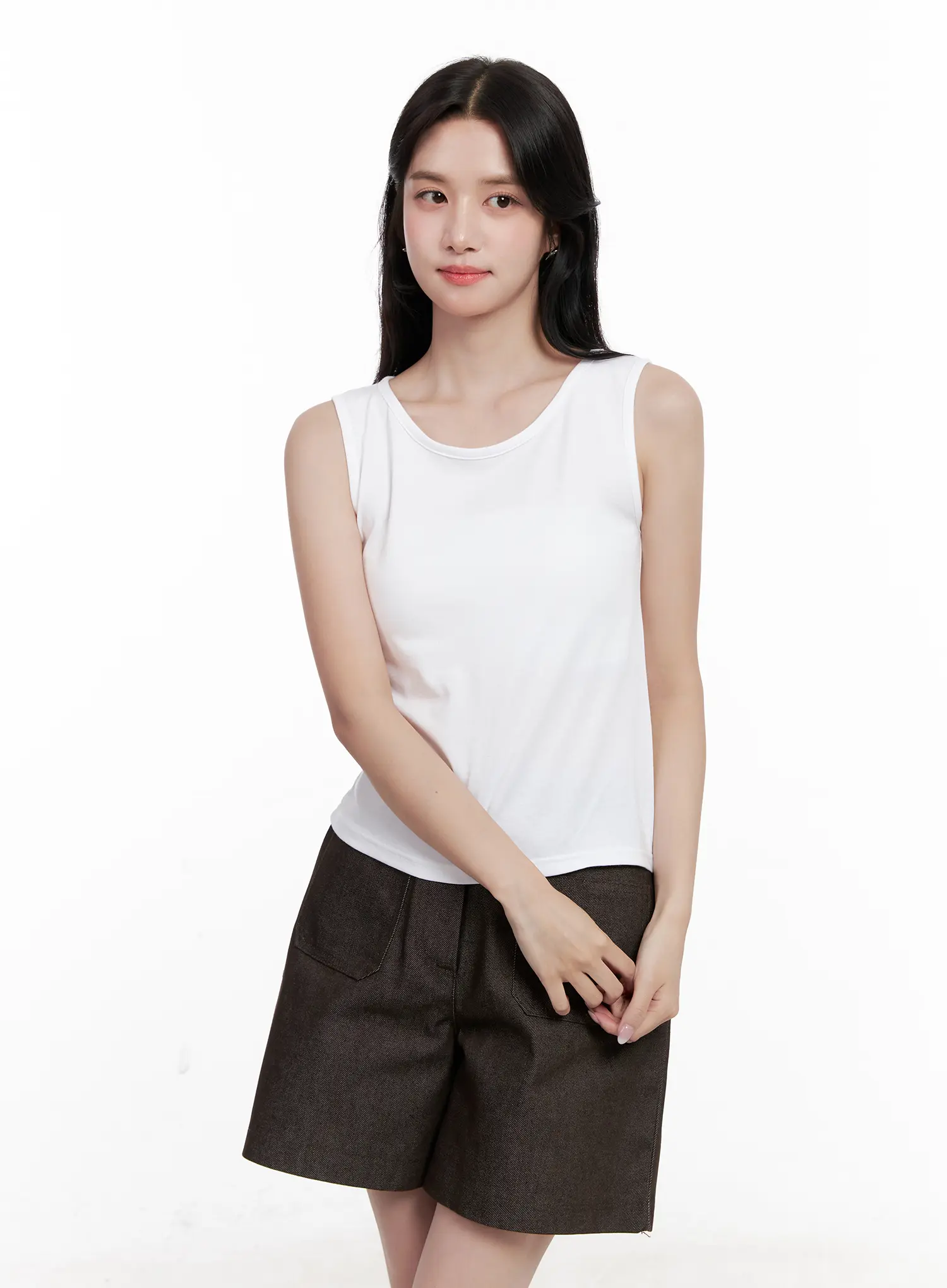 Basic U-Neck Sleeveless Top CL515 - Image 2