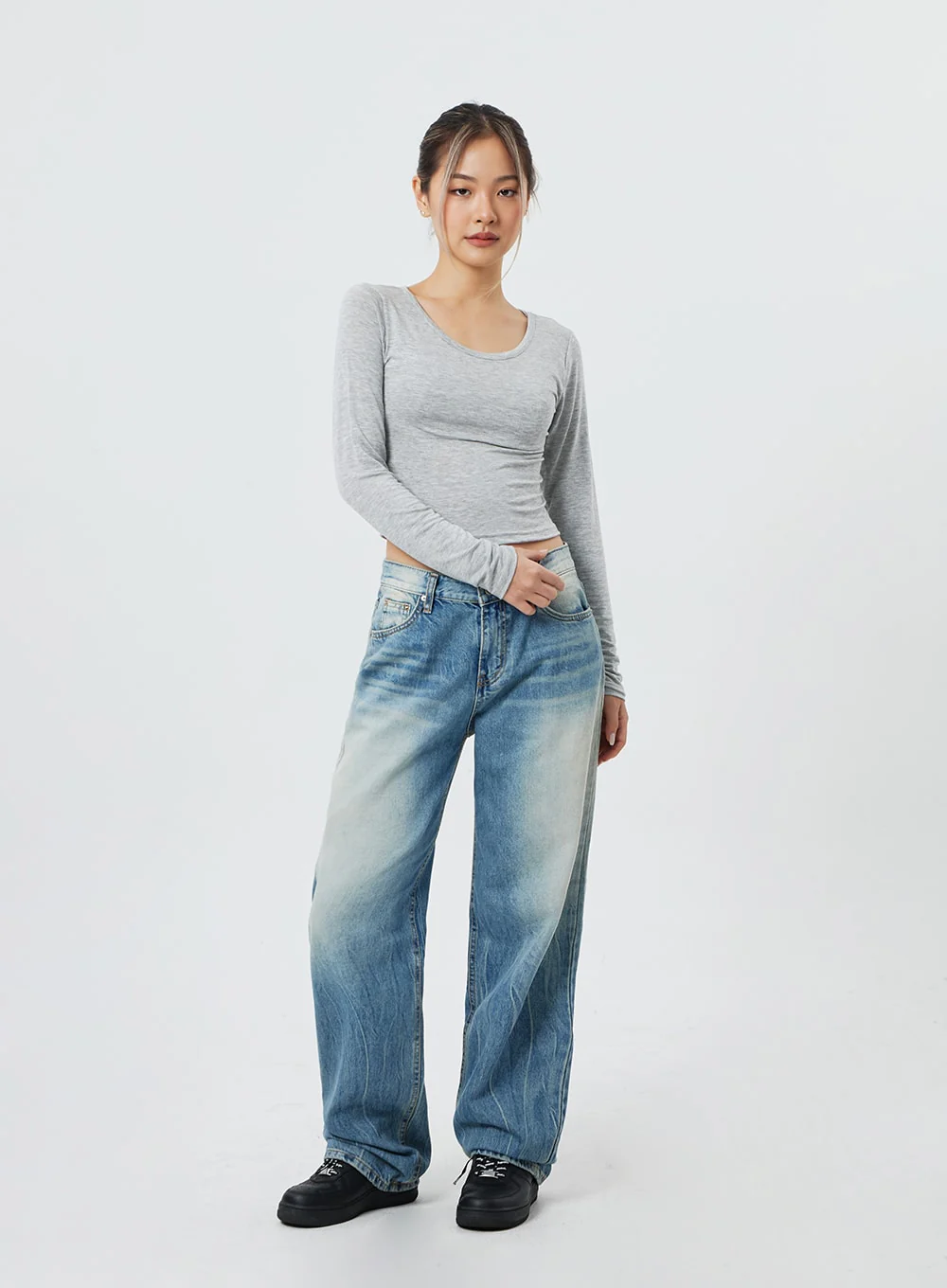 Basic U-Neck T CF317 - Image 4