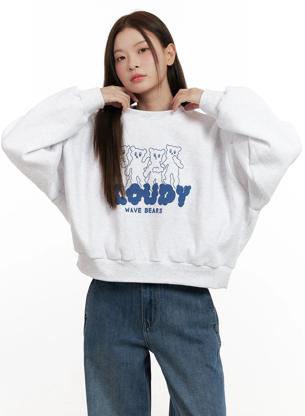 Bear Graphic Long Sleeve Crewneck ON422 - Image 8