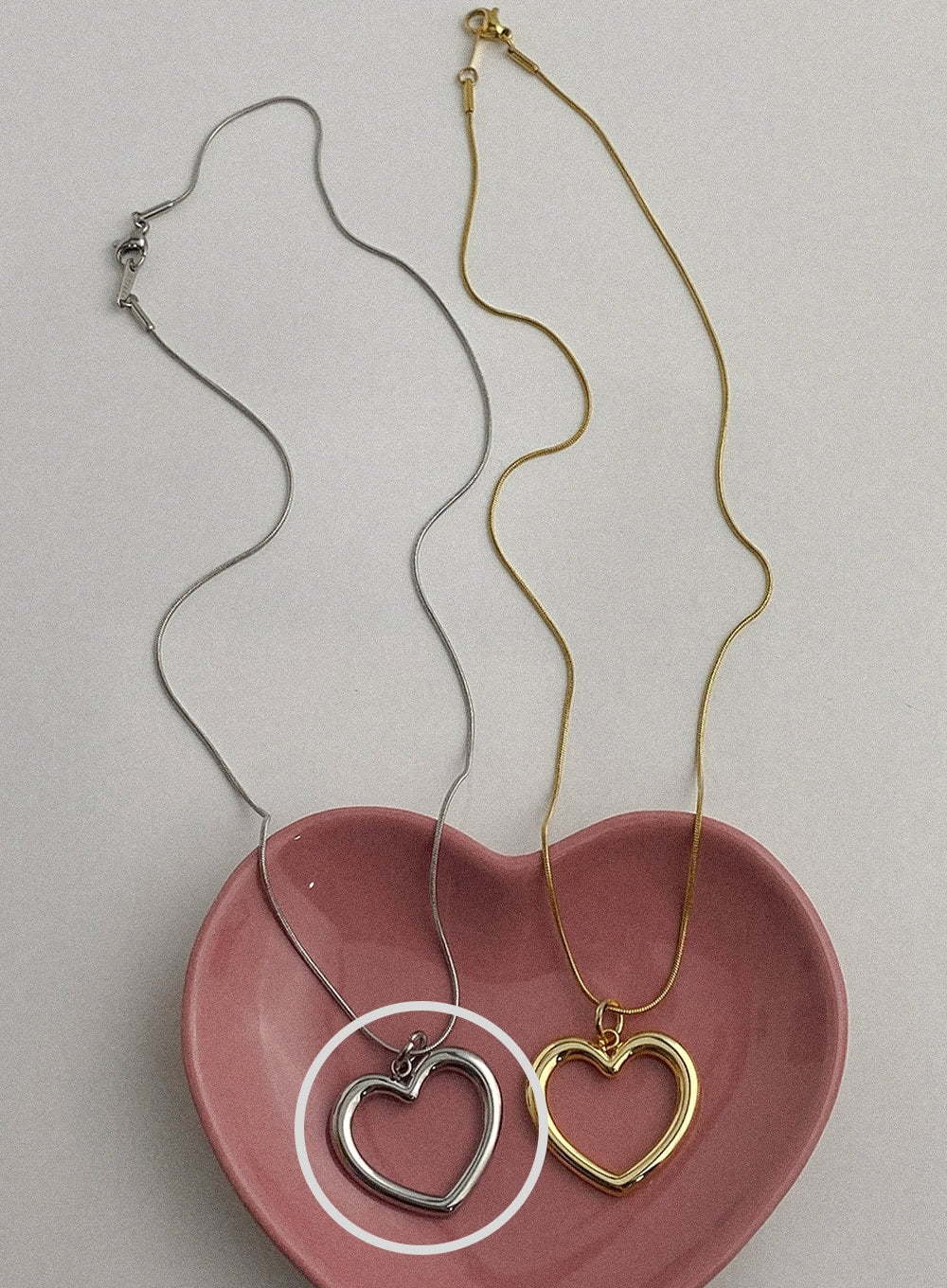 Big Heart Outline Necklace IA517 - Image 5