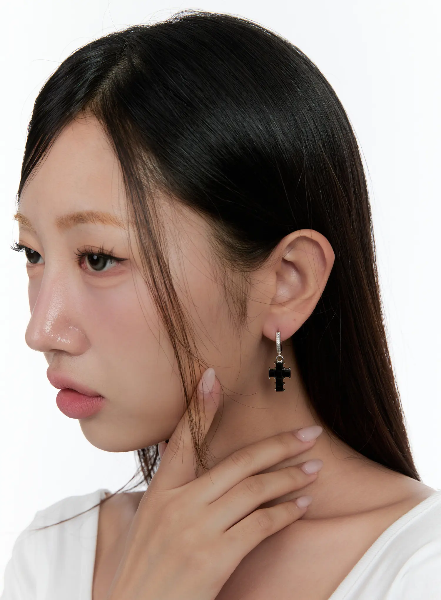 Black Cross Dangle Earrings CS518 - Image 2