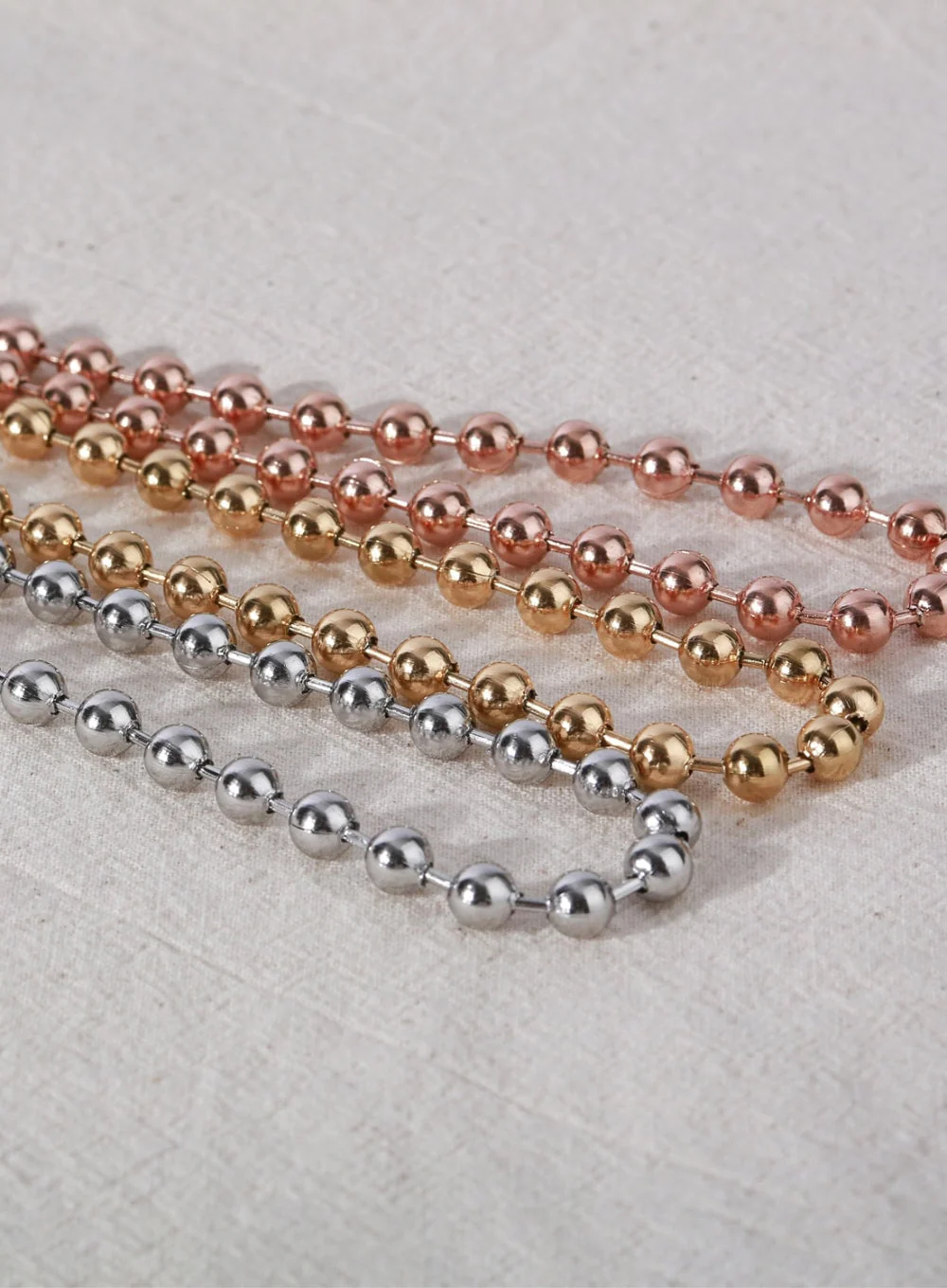 Bold Ball Chain Necklace IL403 - Image 4