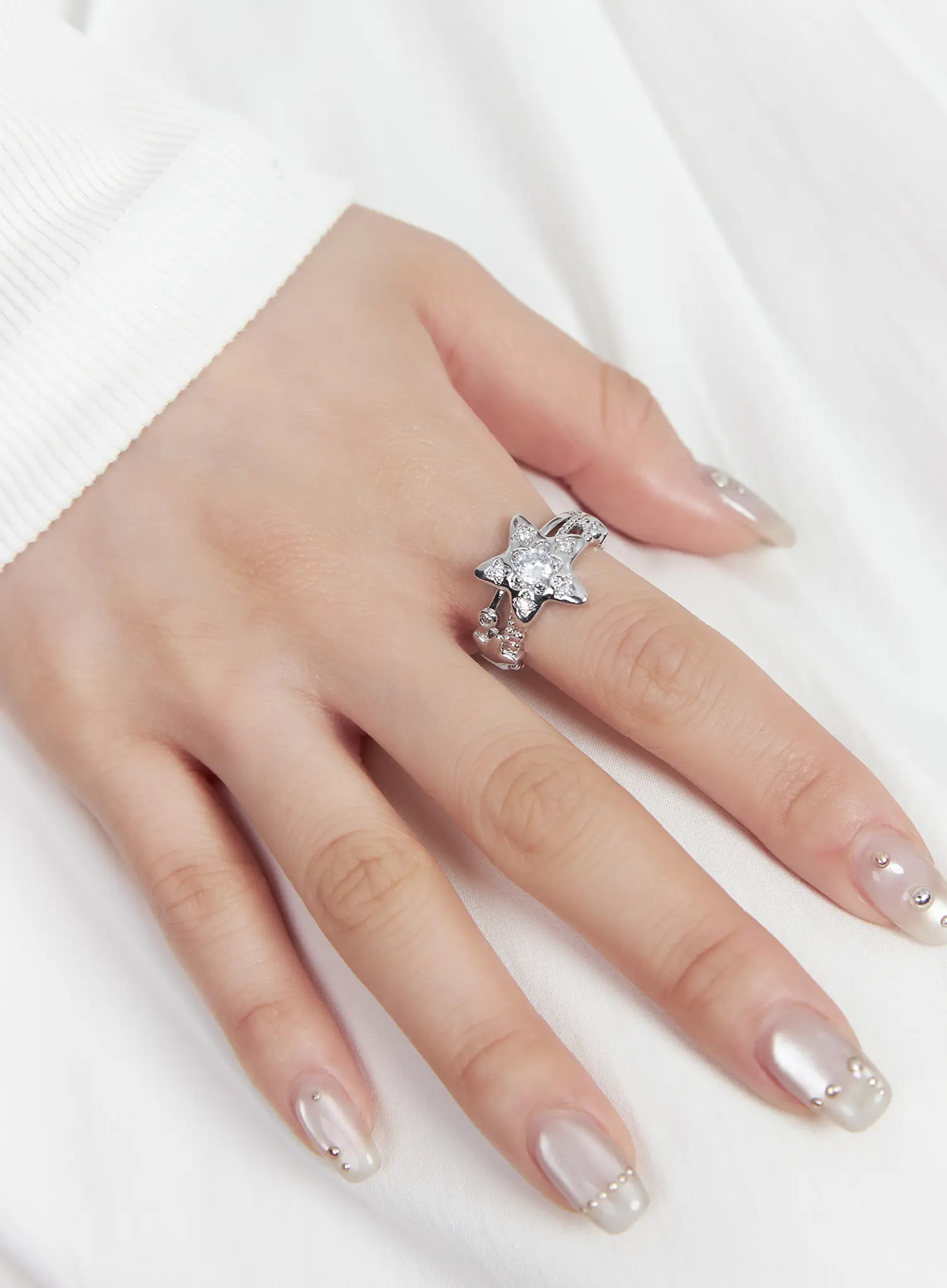 Bold Star Adjustable Ring CF525