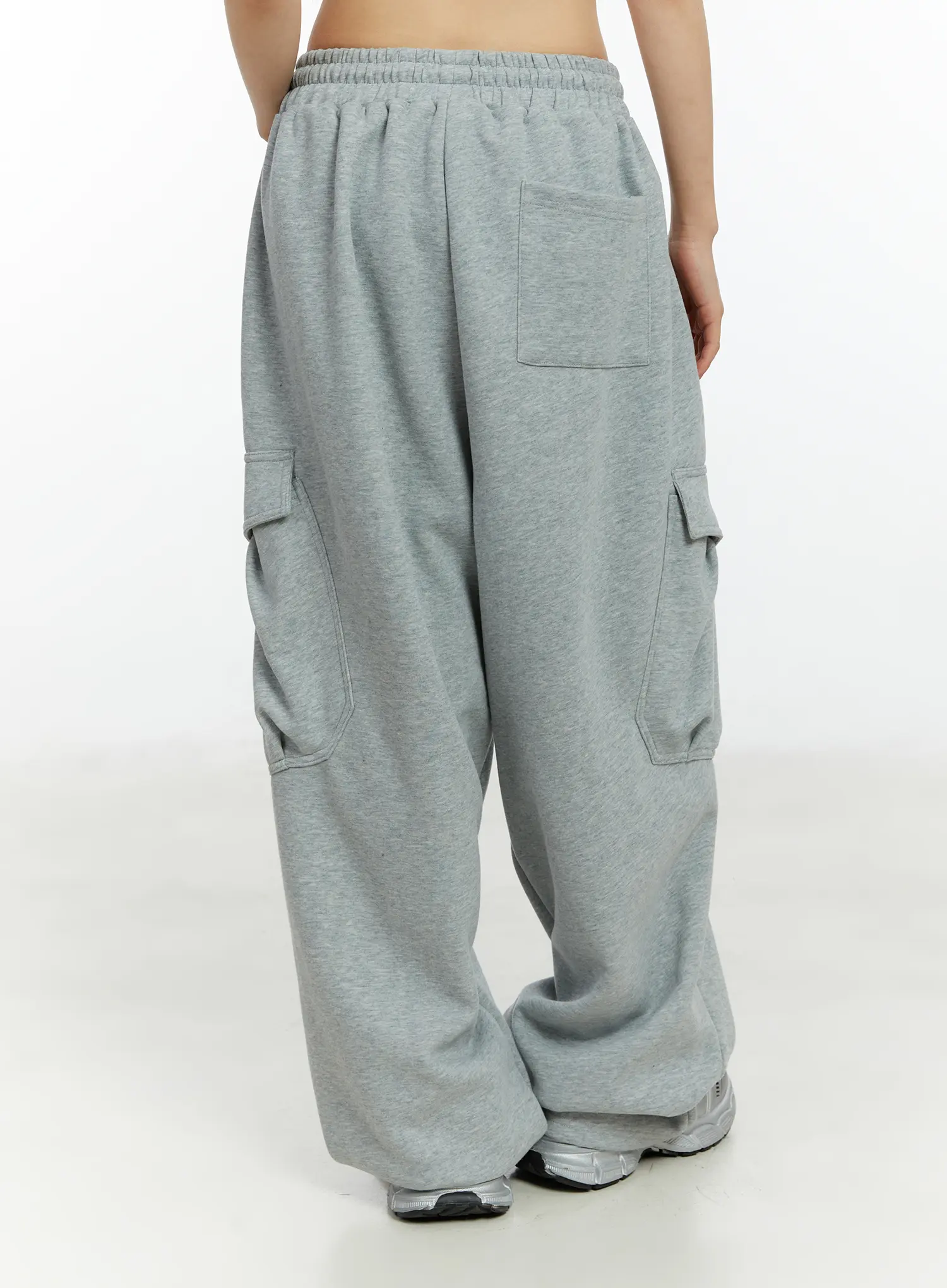 Button Wide Leg Cargo Sweatpants CF509 - Image 4