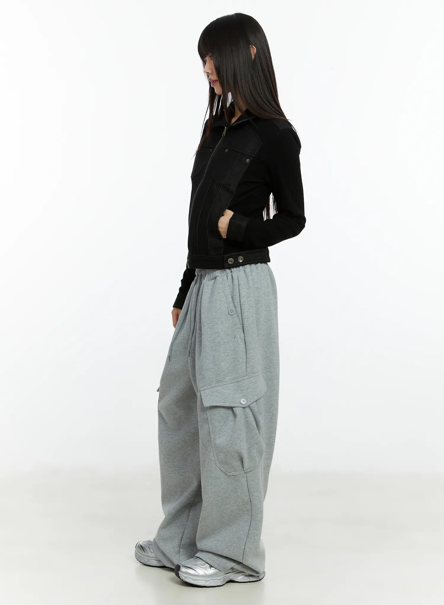 Button Wide Leg Cargo Sweatpants CF509 - Image 6