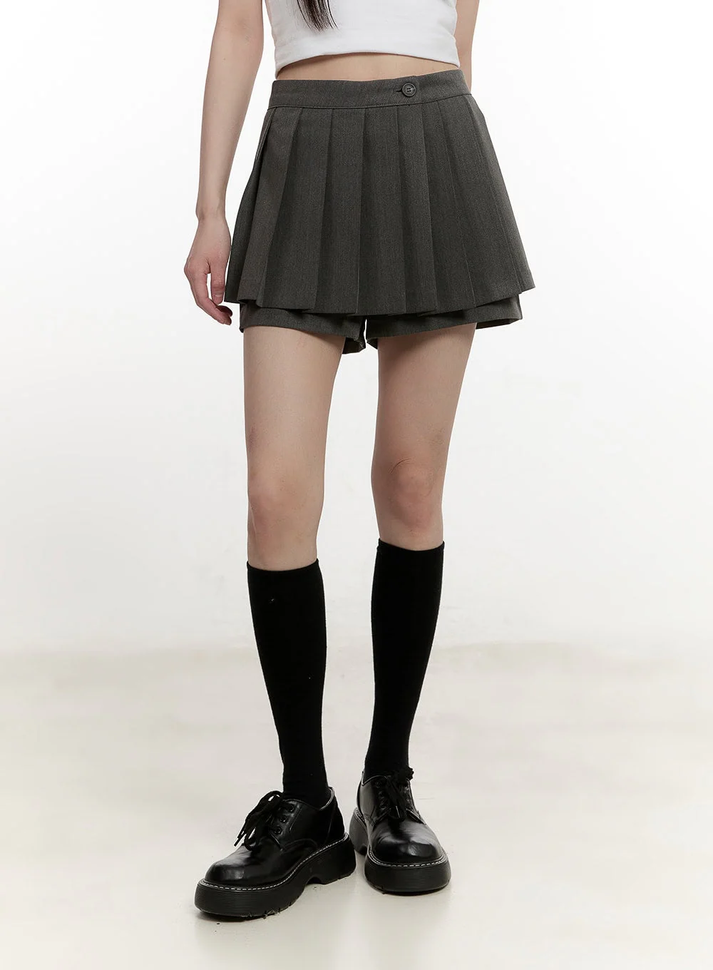 Buttoned Pleated Mini Skort CM513 - Image 8