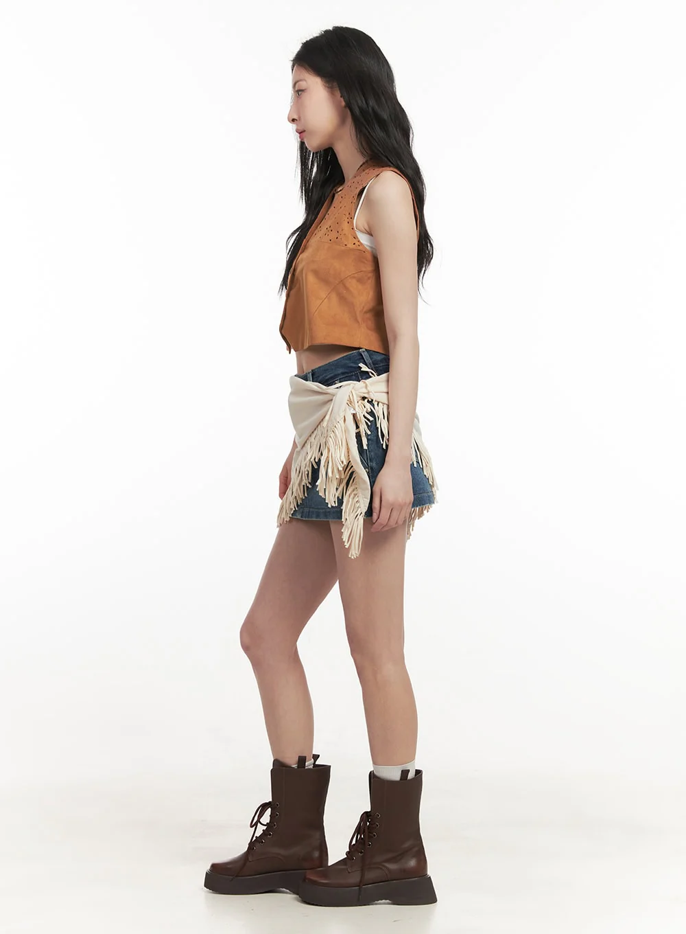 Buttoned Suede V-Neck Vest Top CF513 - Image 7