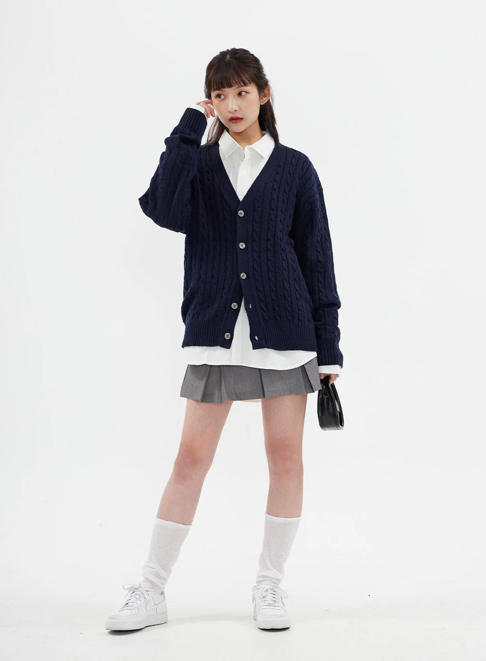 Cable Knit Relaxed Fit Cardigan C7102 - Image 19