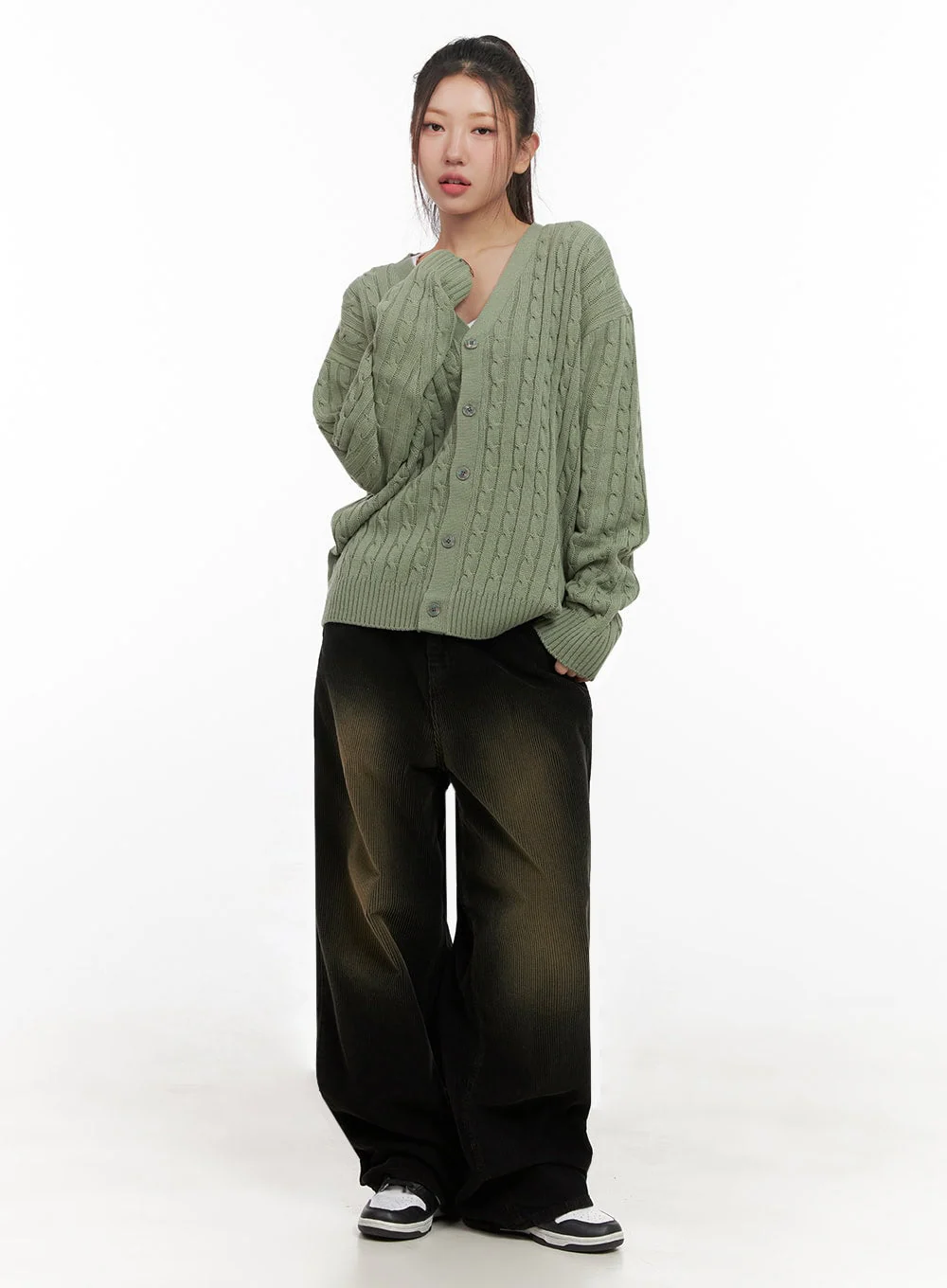 Cable Knit Relaxed Fit Cardigan C7102 - Image 7