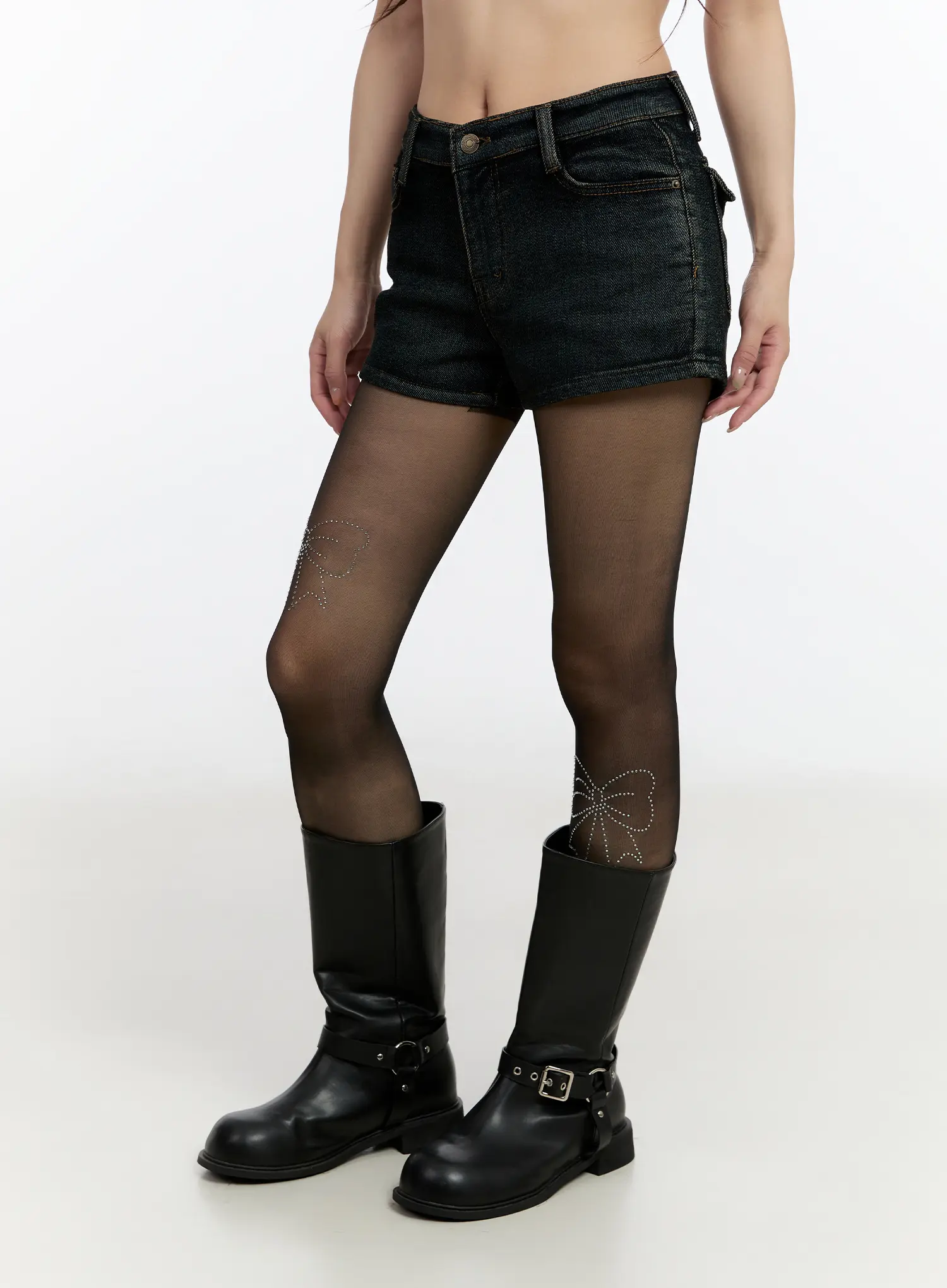 Casual Low Rise Denim Shorts CN524 - Image 5