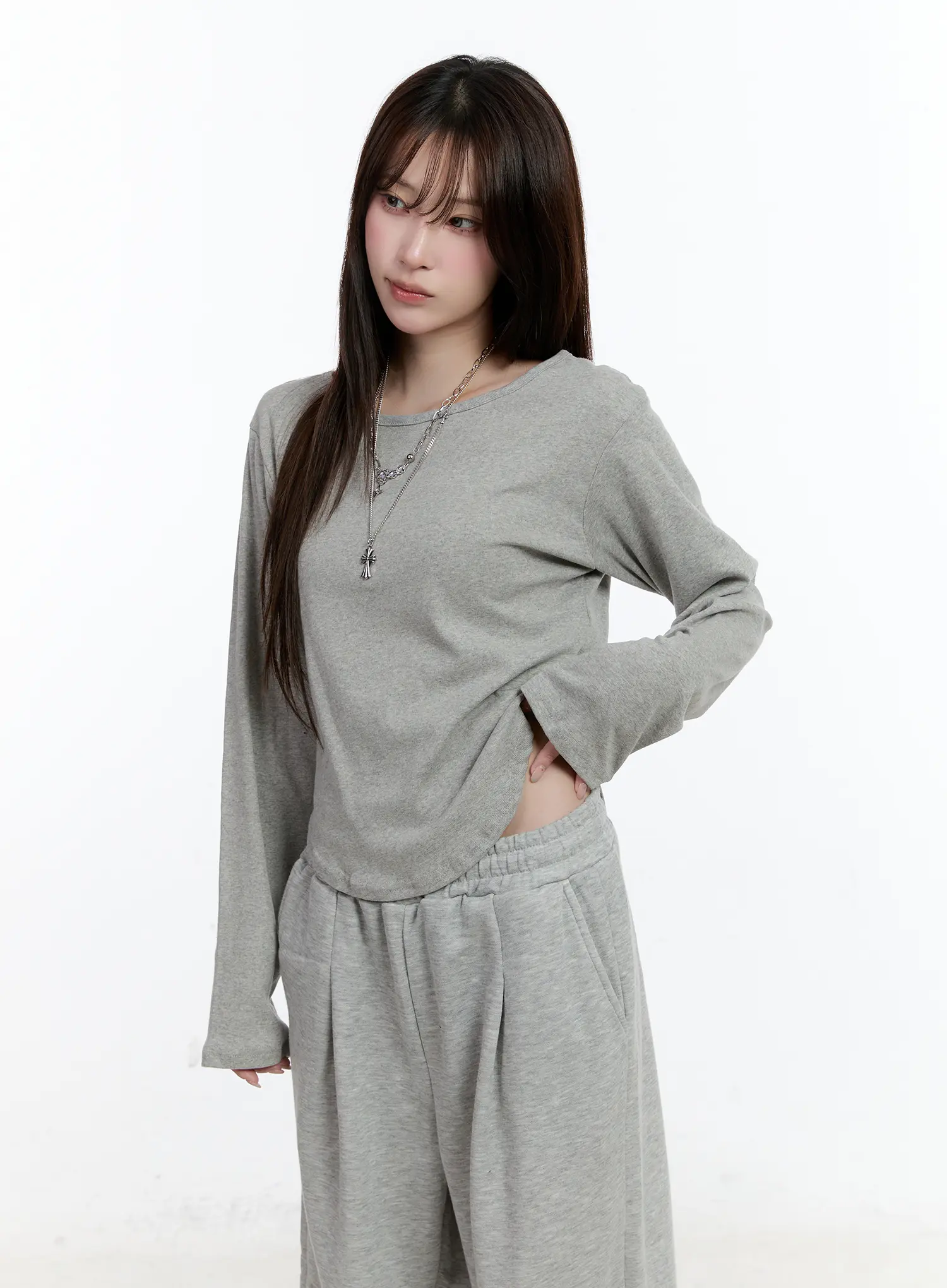 Casual U-Neck Long Sleeve Tee CN525 - Image 8