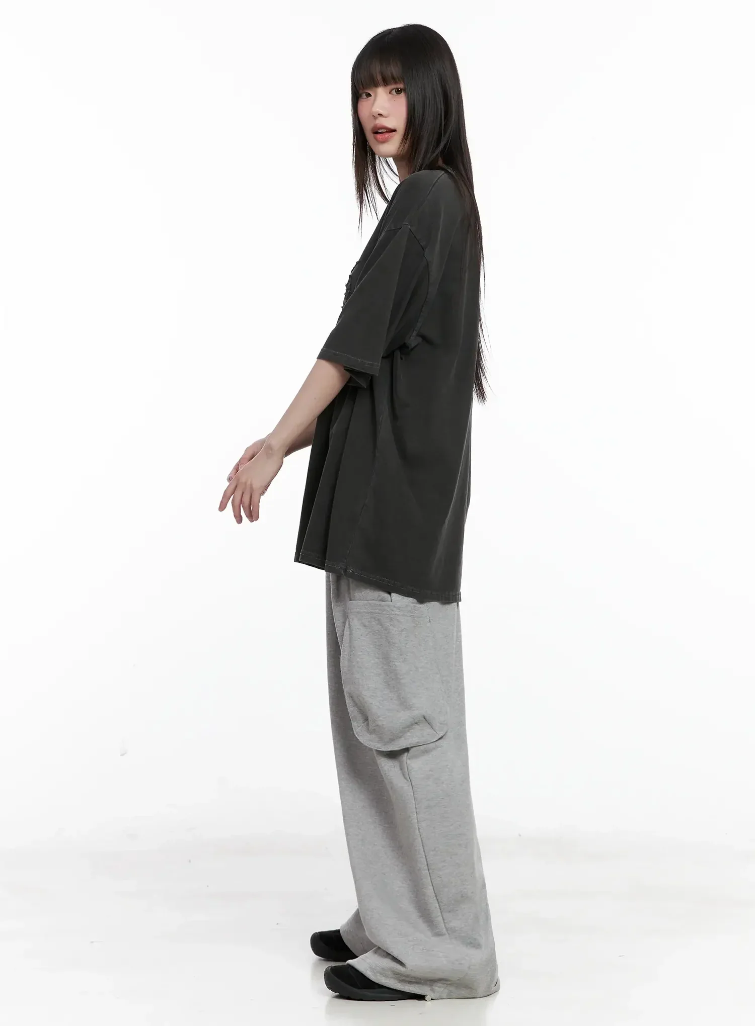 Casual Wide-Leg Cargo Sweatpants IL531 - Image 13