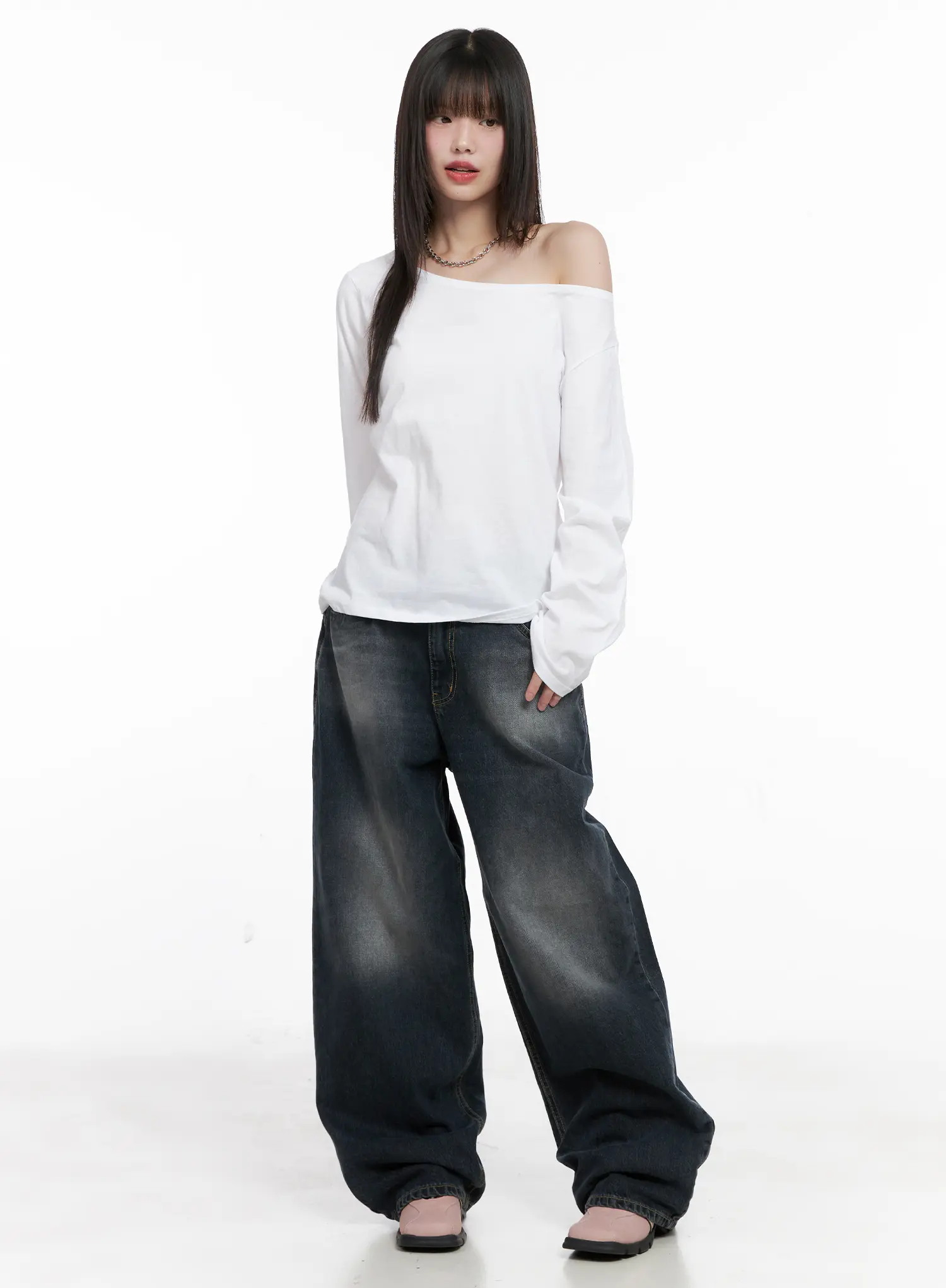 Celi Vintage Wash Wide-Leg Jeans CG515