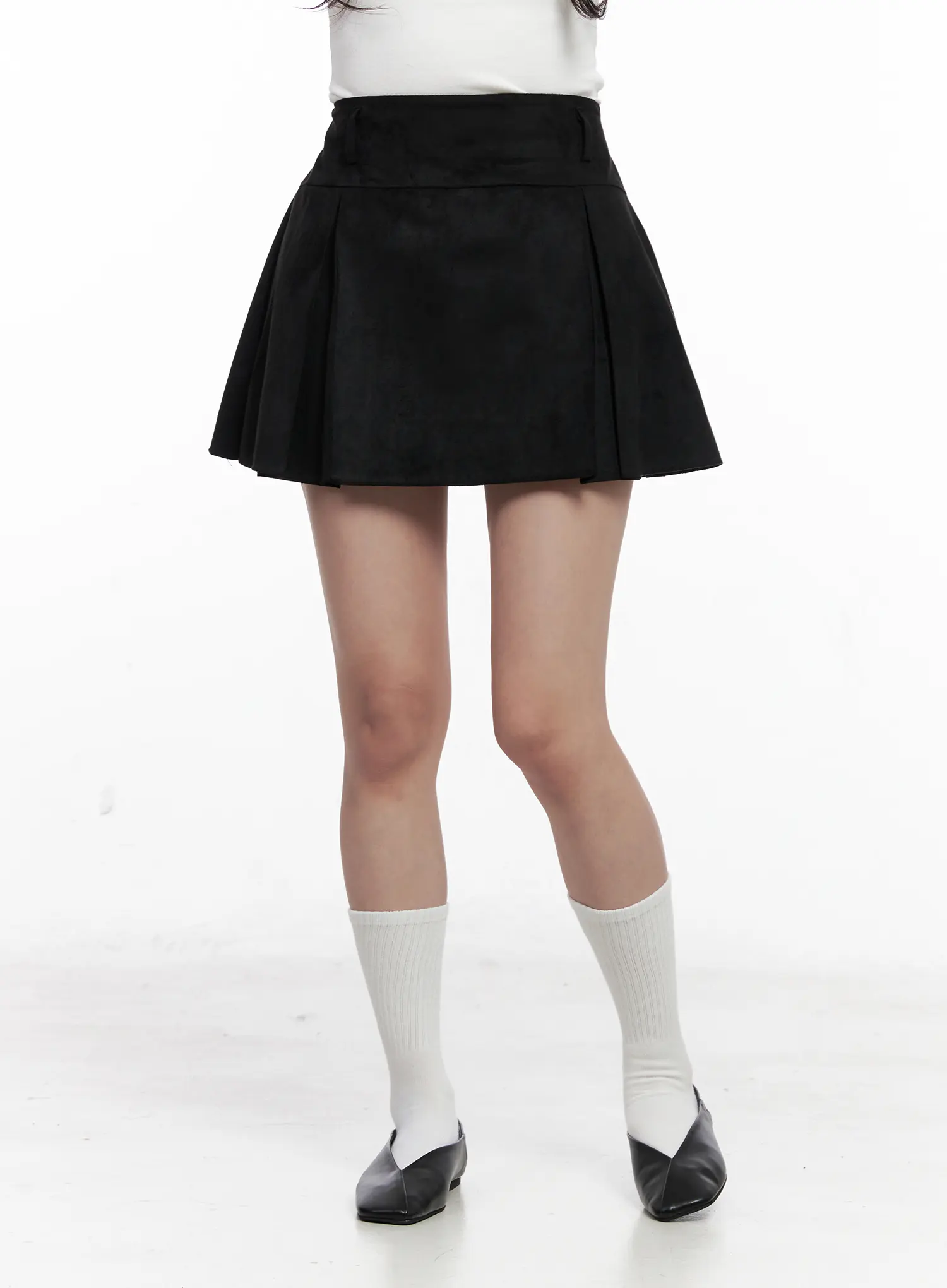 Chic Pleated Mini Skirt CO524 - Image 2