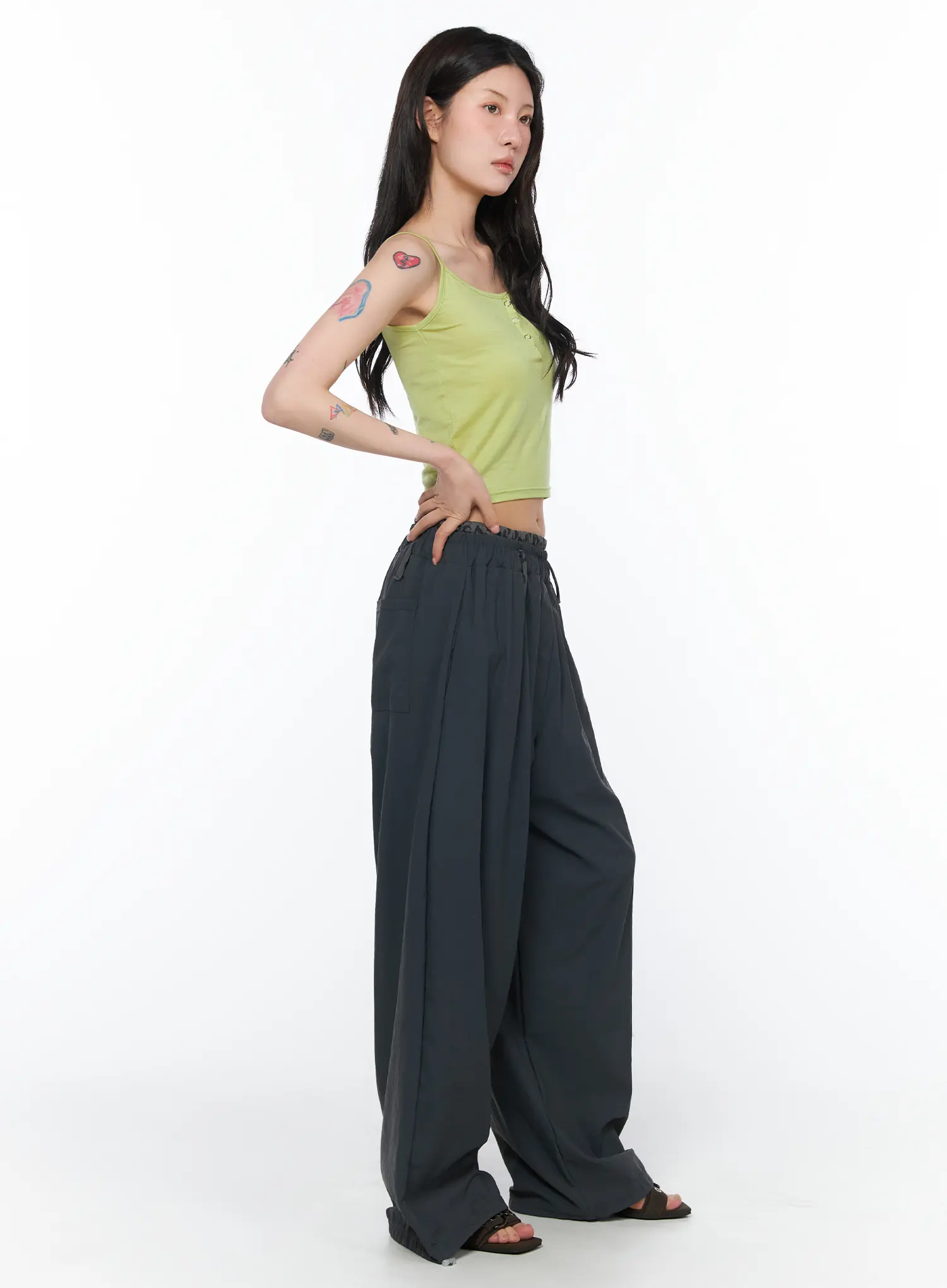 Classic Buttoned Cami Tank CA527 - Image 4