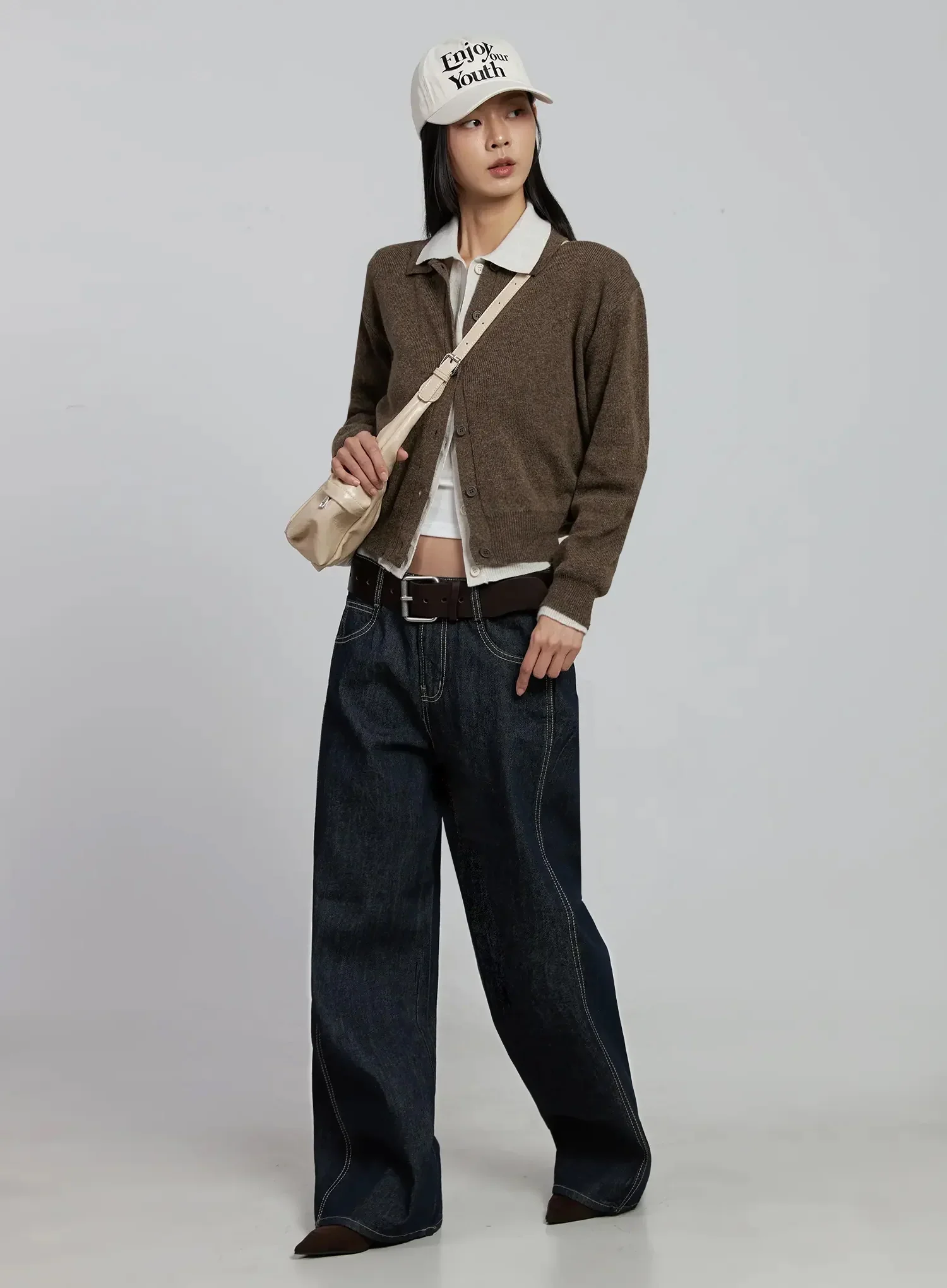 Classic Collar Knit Cardigan IM520 - Image 14
