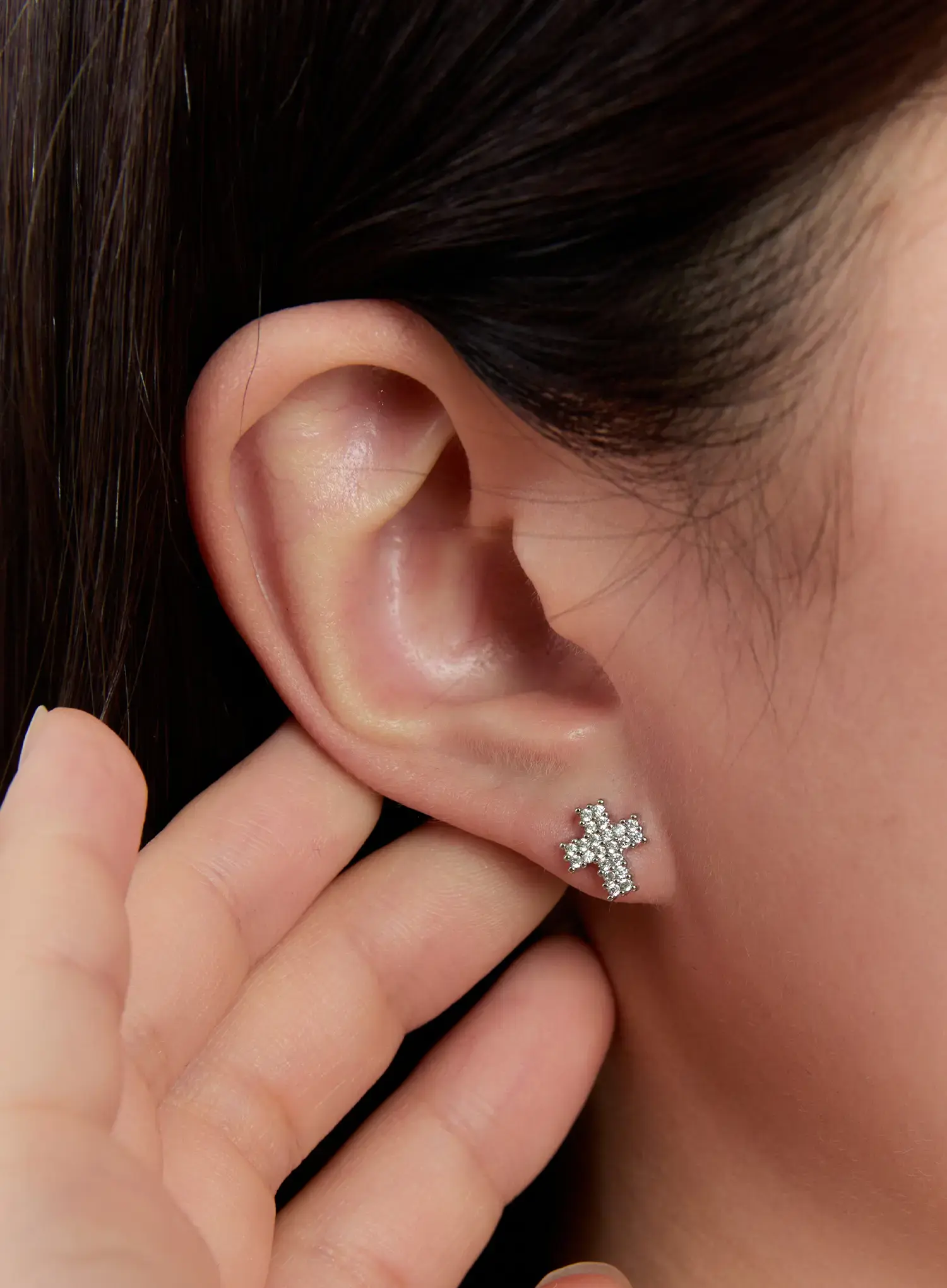 Classic Cross Stud Earrings IN528 - Image 2