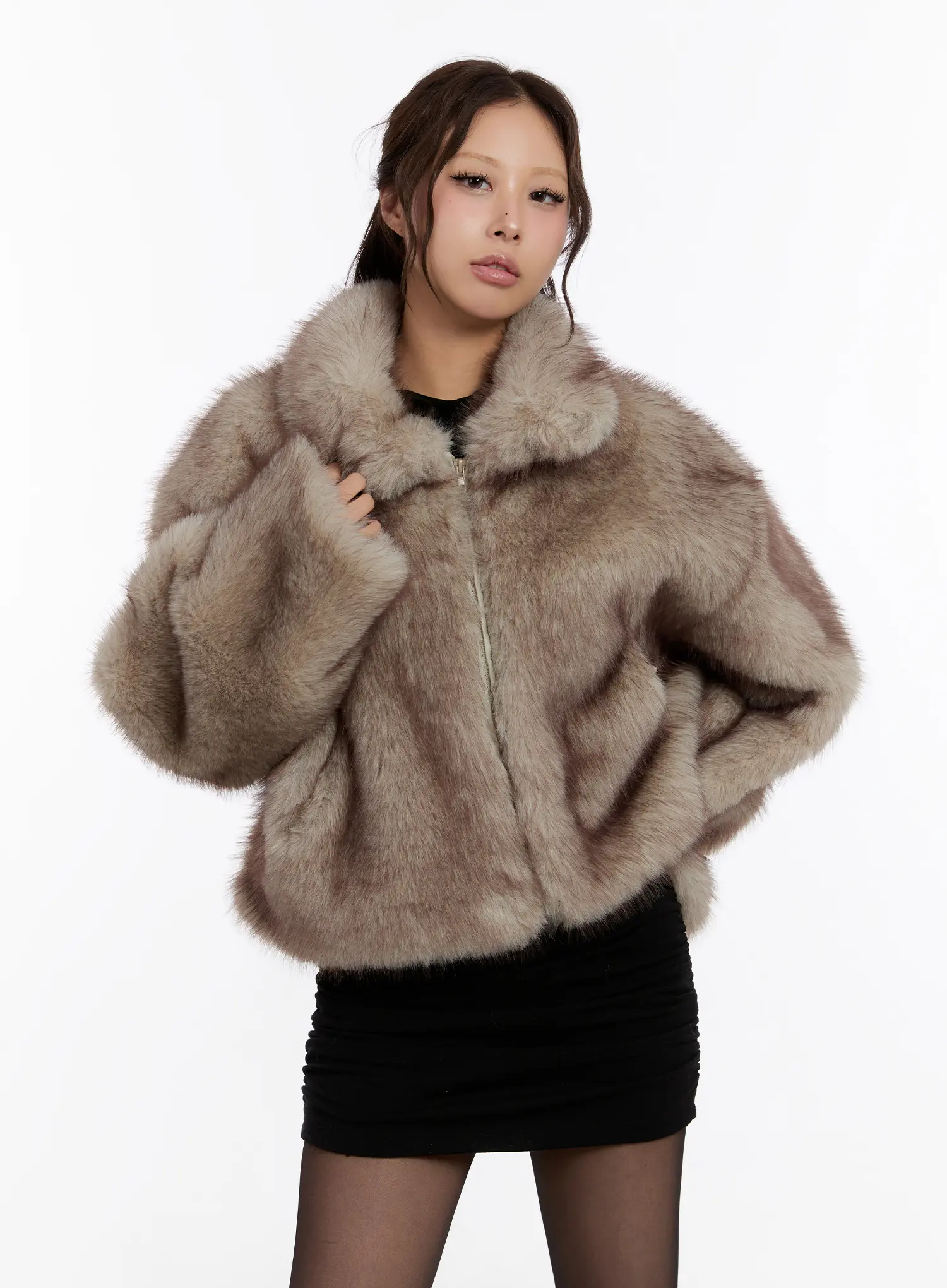 Classic Faux Fur Jacket CN527 - Image 3