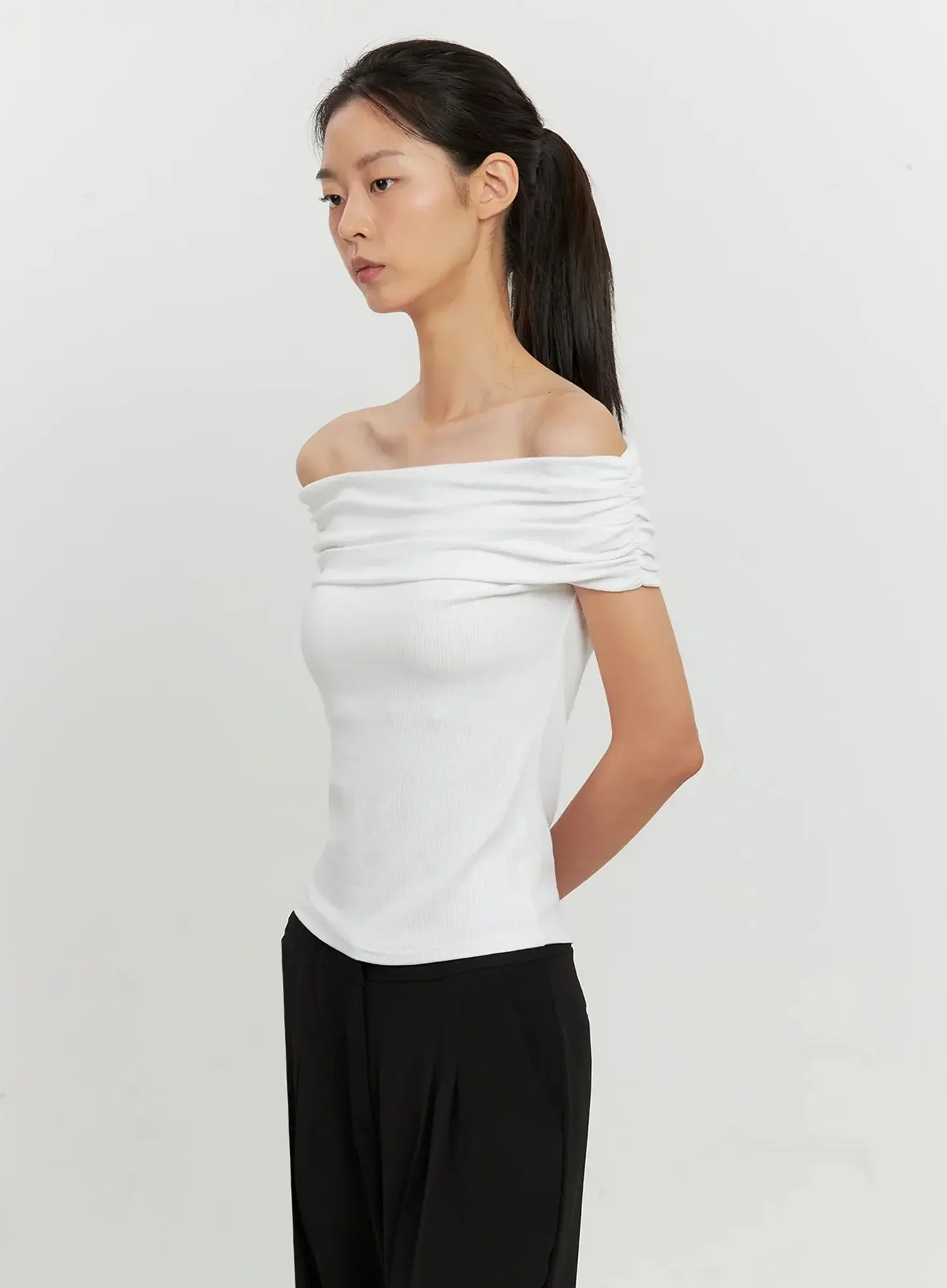 Classic Off-Shoulder Top IL528 - Image 11
