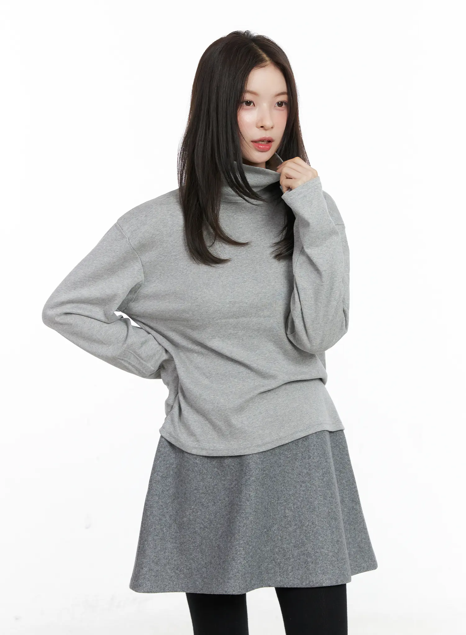 Classic Oversized Turtleneck Long Sleeve Top CN518 - Image 7