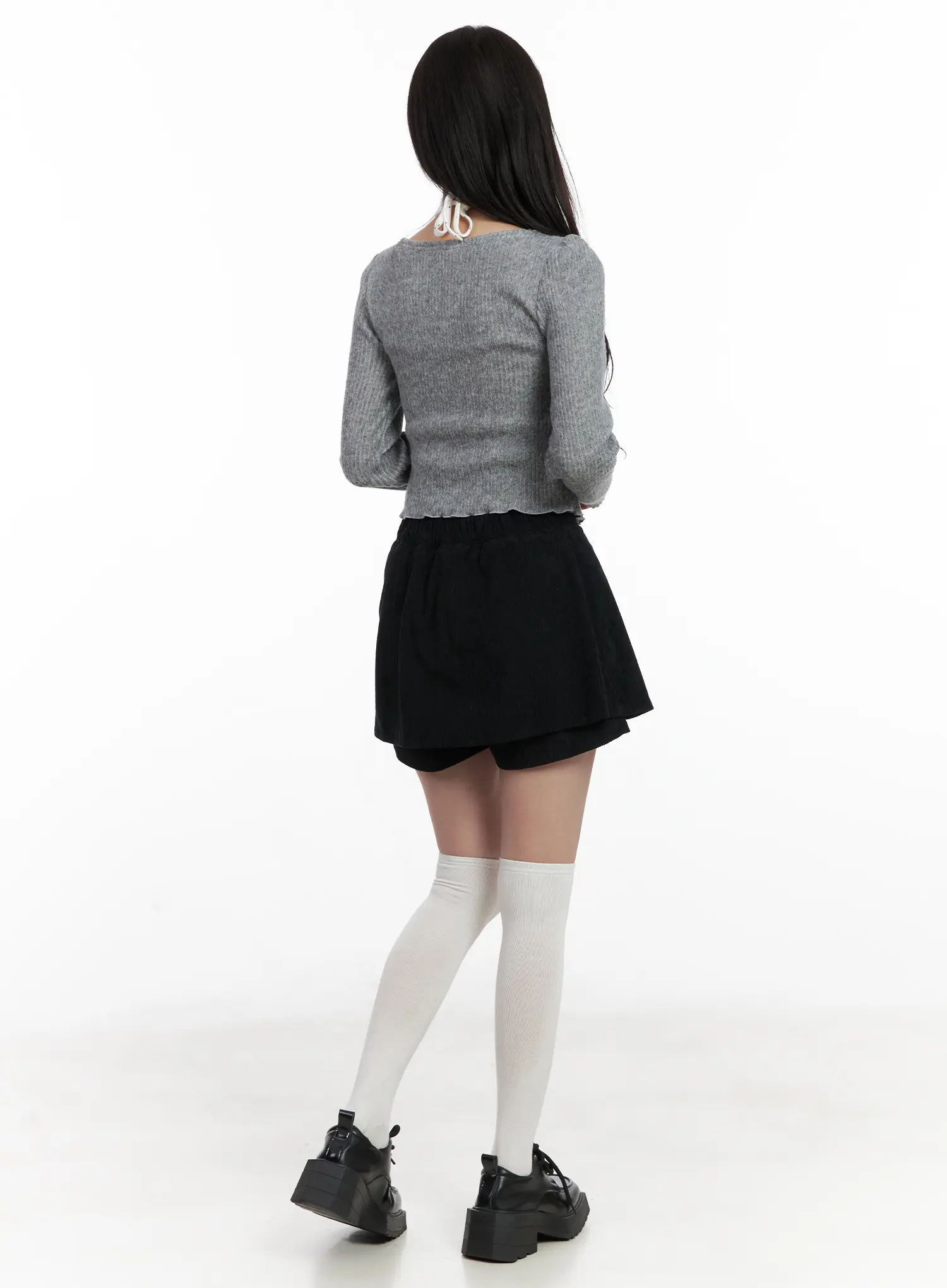 Classic Pleated Mini Skirt CN527 - Image 5