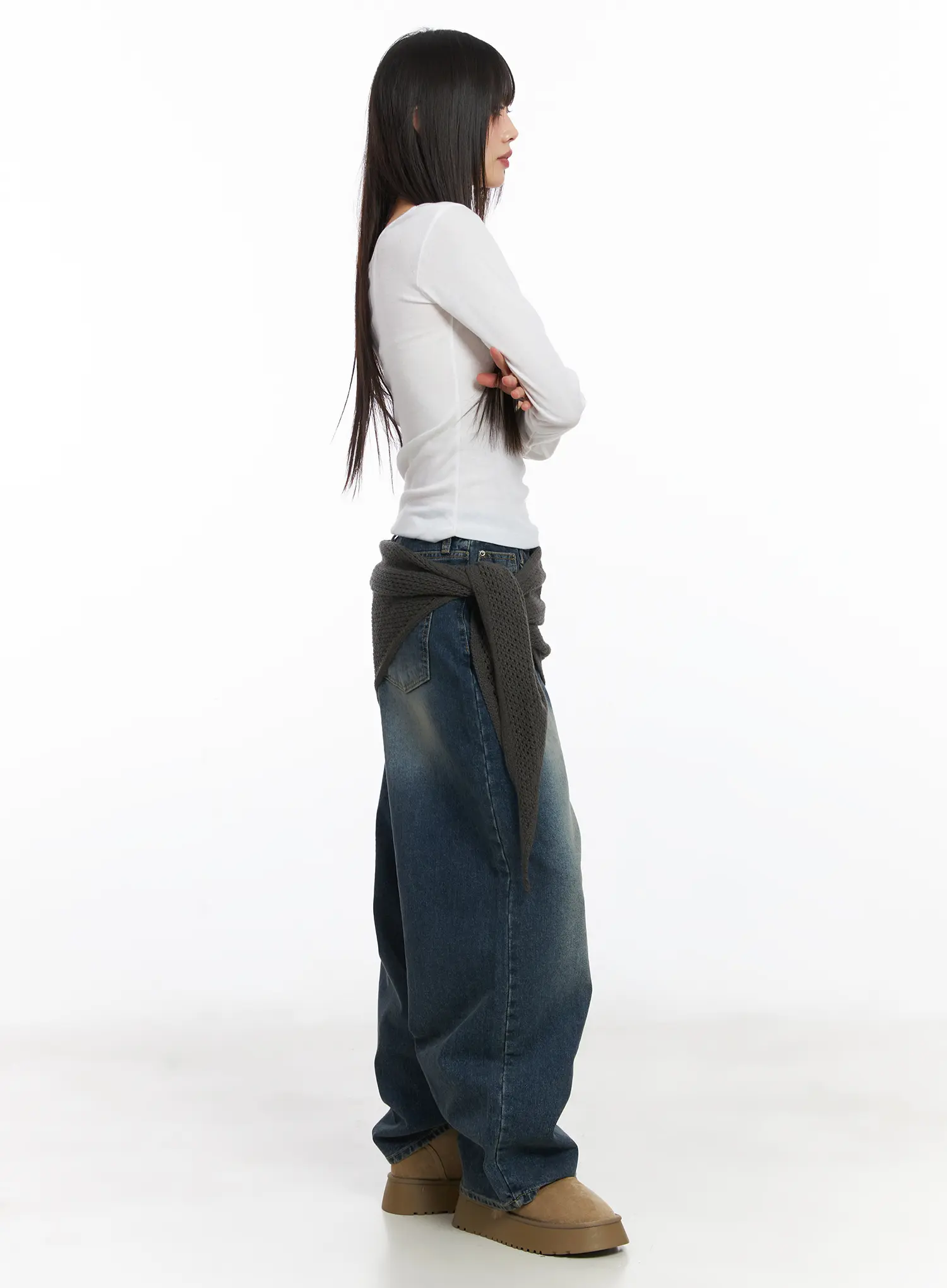 Classic U-Neck Long Sleeve Top CD518 - Image 3