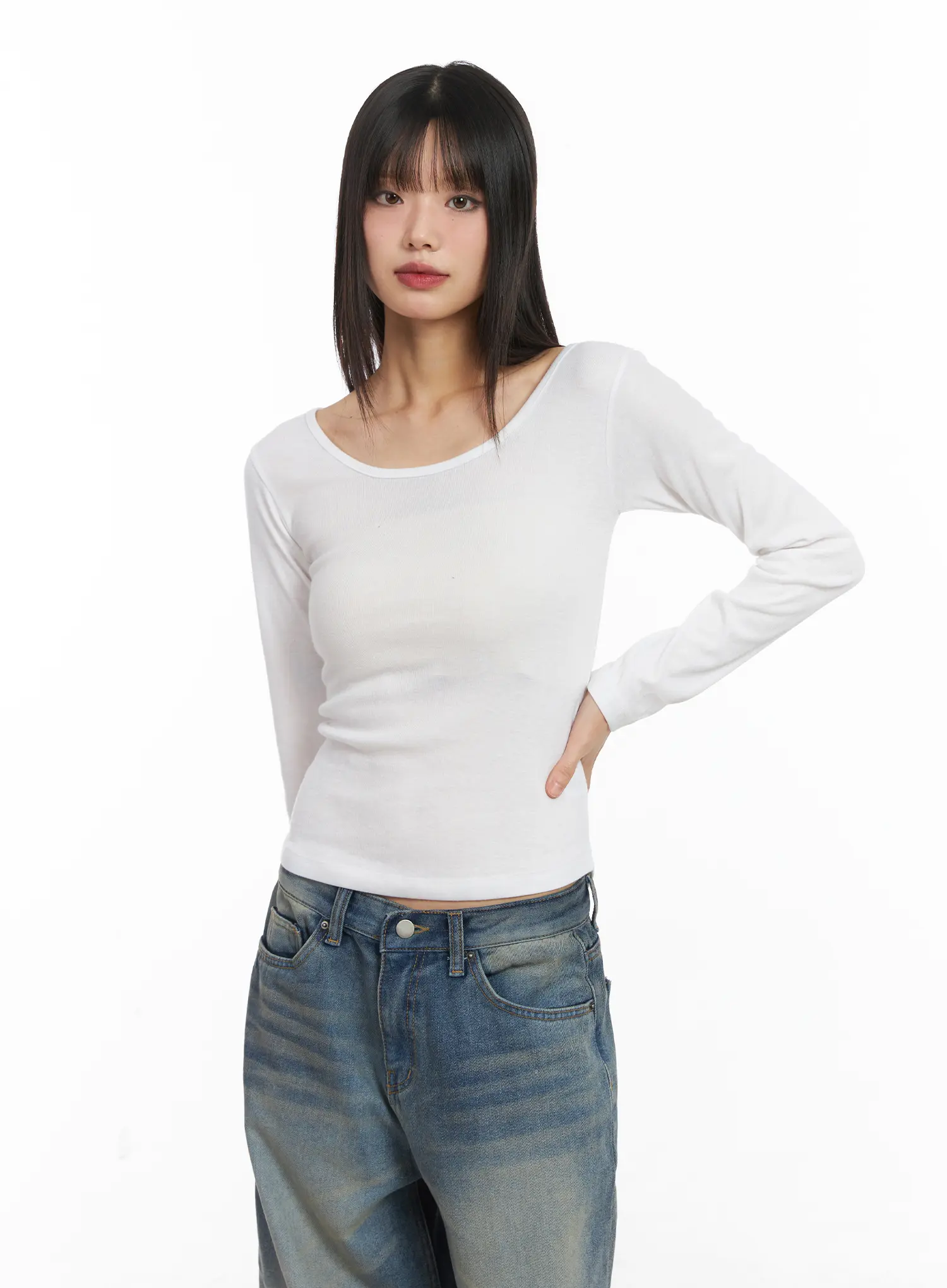 Classic U-Neck Long Sleeve Top CD518 - Image 9